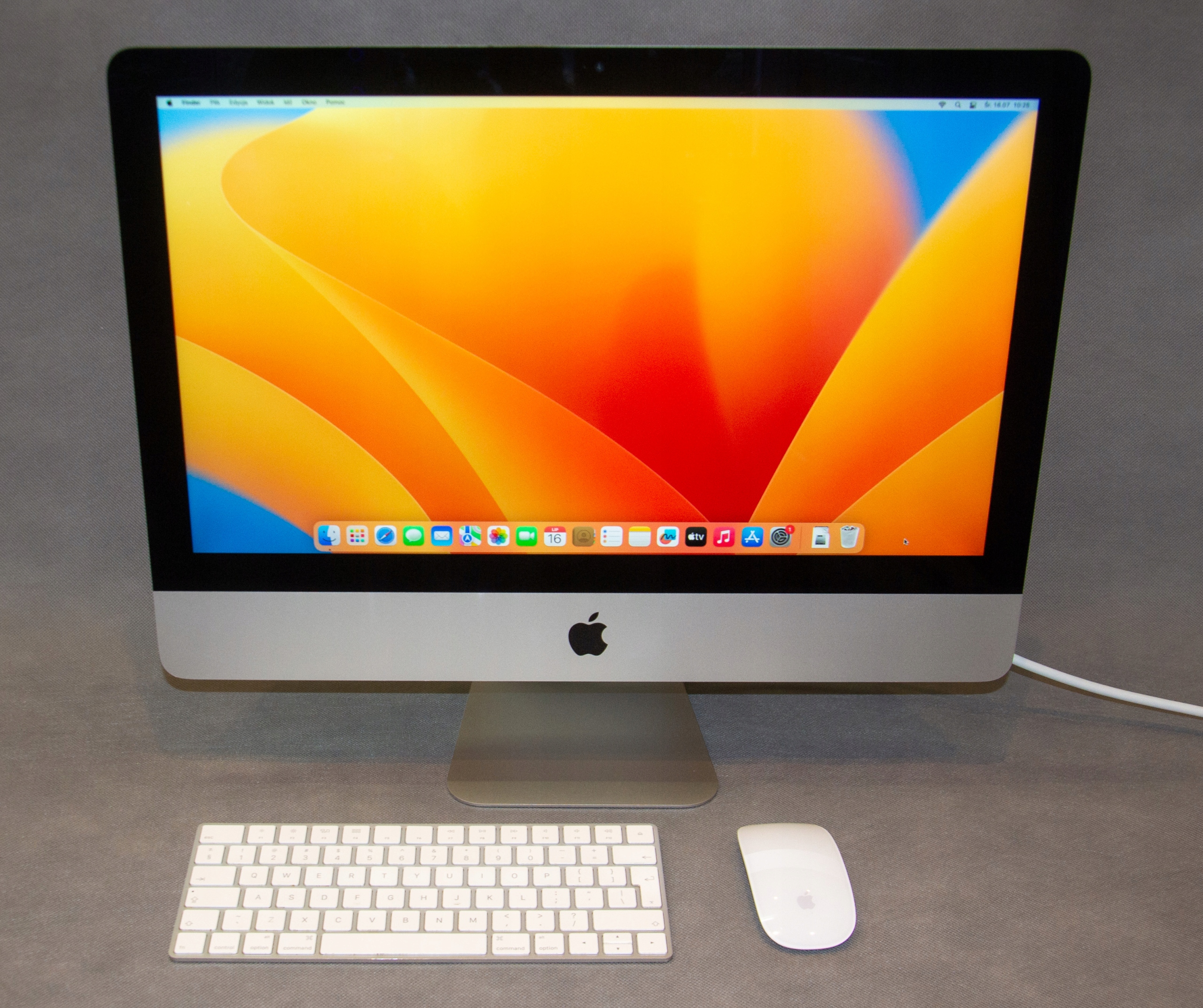 【良好な状態】iMac 21.5” 2017✨i5/20GB/1TB SSD新品 Amazon.com: Apple 2017 iMac with 2.3GHz Intel Core i5, 21.5