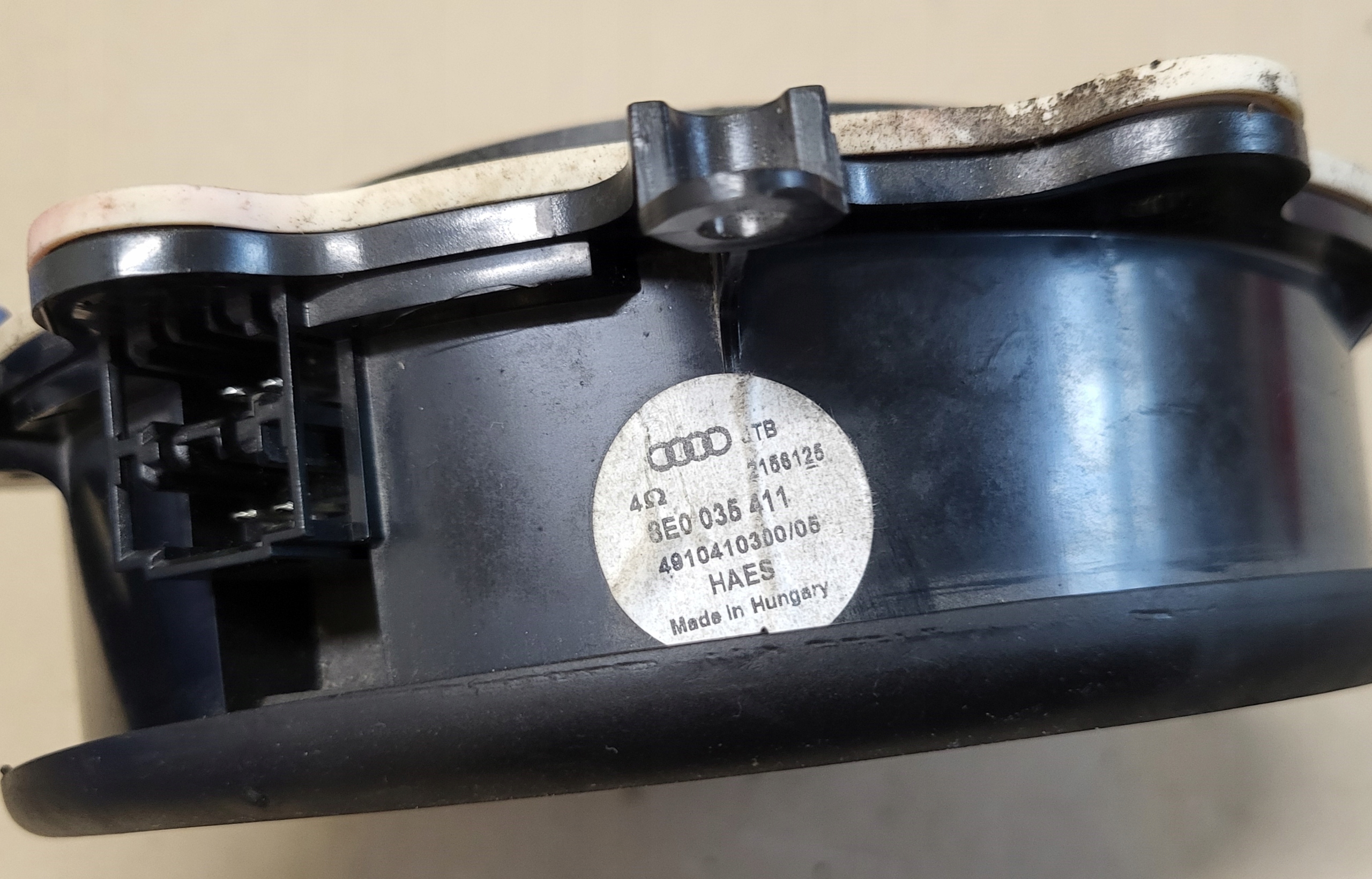 speaker Z door right left rear part front AUDI A4 B6 B7 8E OE