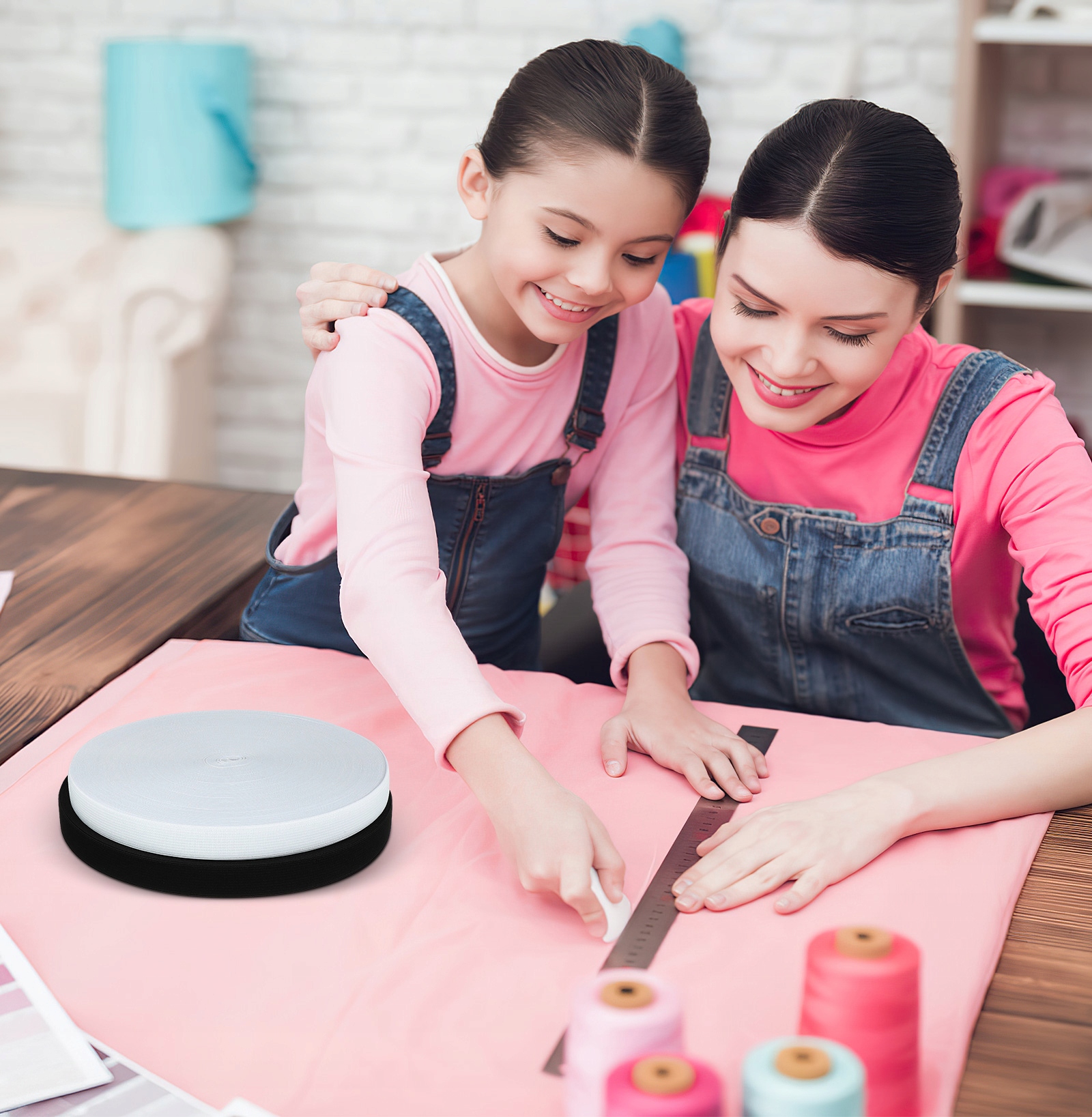 ELASTYCZNE TAŚMY DO SZYCIA SZPUŁEK WIGÓW Materiał inny