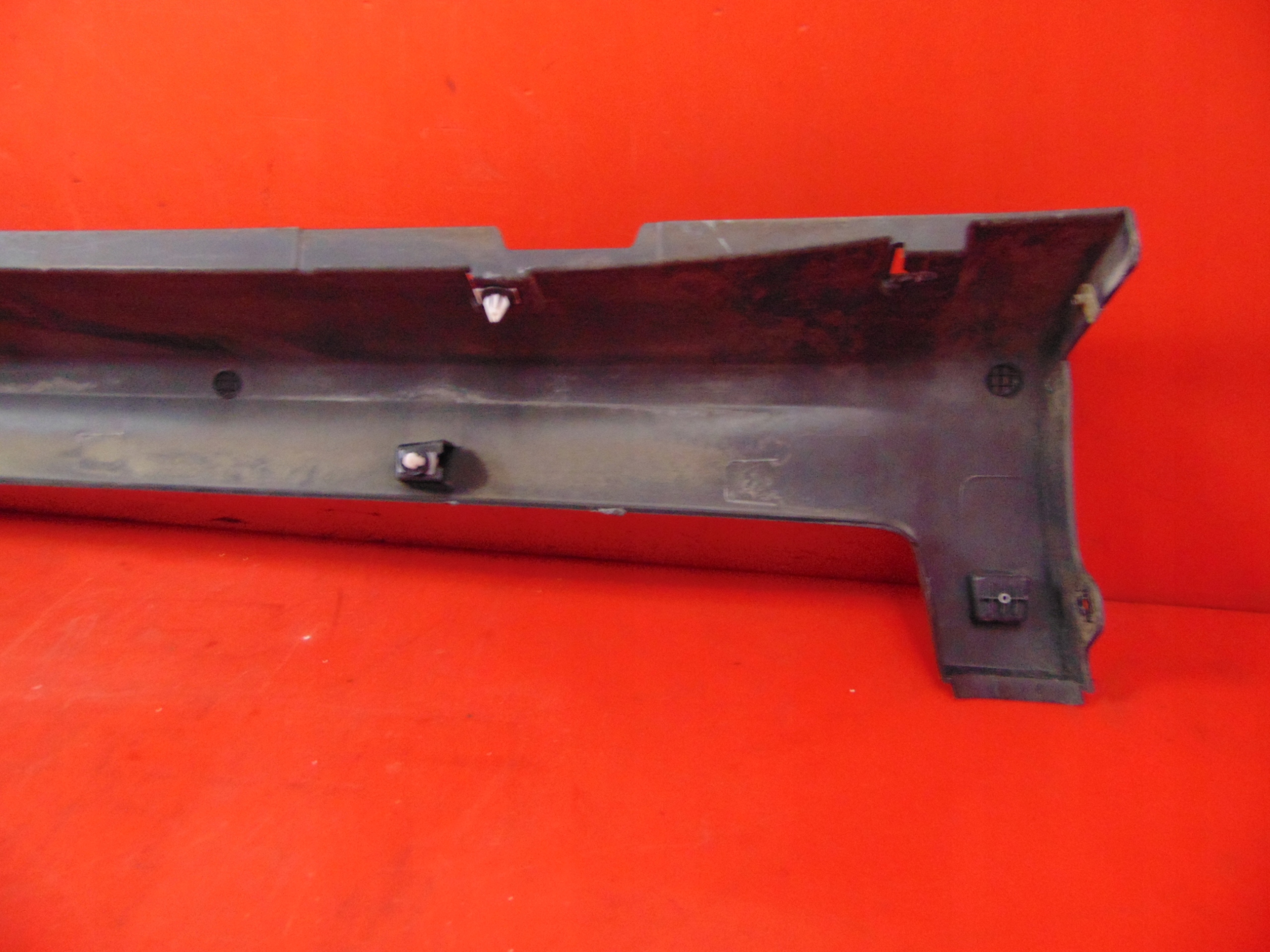 CHEVROLET ORLANDO cap moulding threshold left