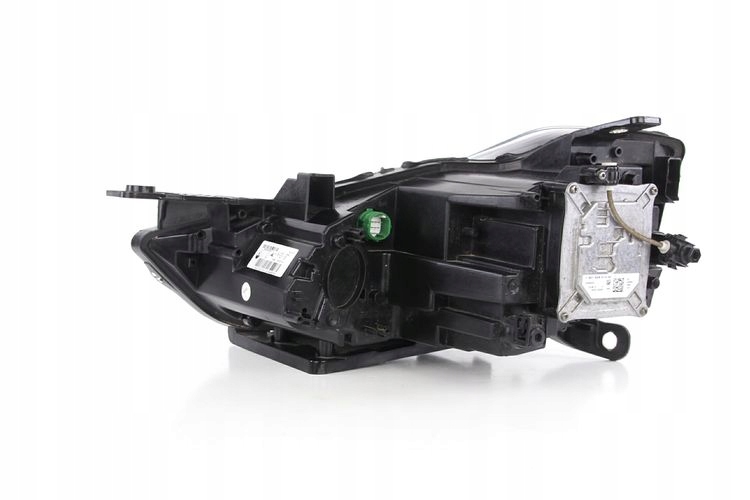 LAMPY REFLEKTORY XENON MASERATI GHIBLI EUROPA Strona zabudowy lewe + prawe