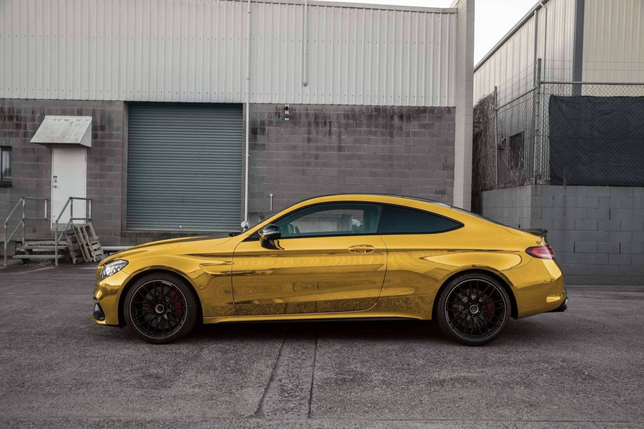 FOLIA ZŁOTA ZŁOTY CHROM CHROMOWANA 152cm OKLEINA SAMOCHODOWA SAMOPRZYLEPNA Kolor złoty