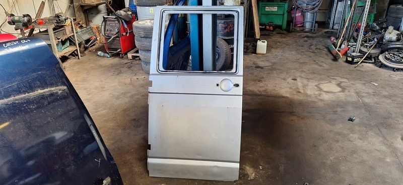 door DOKA VW TRANSPORTER T5 rear. right