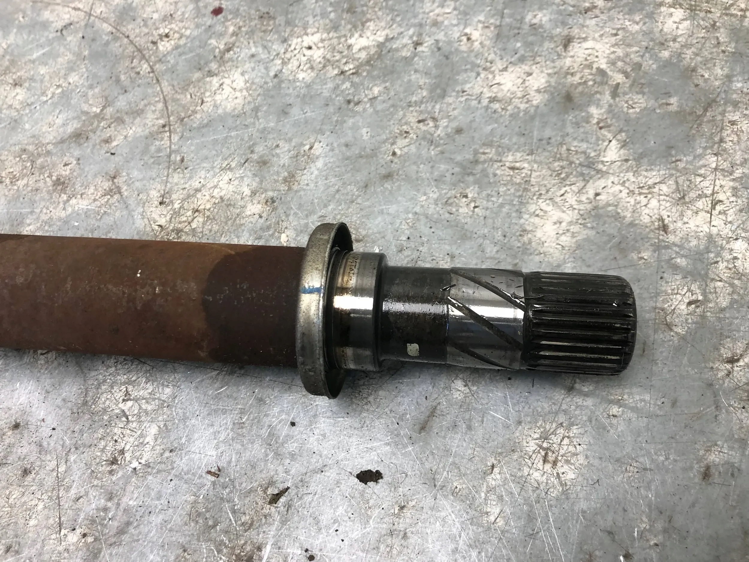 semi-axis right RENAULT SCENIC III 391006777R