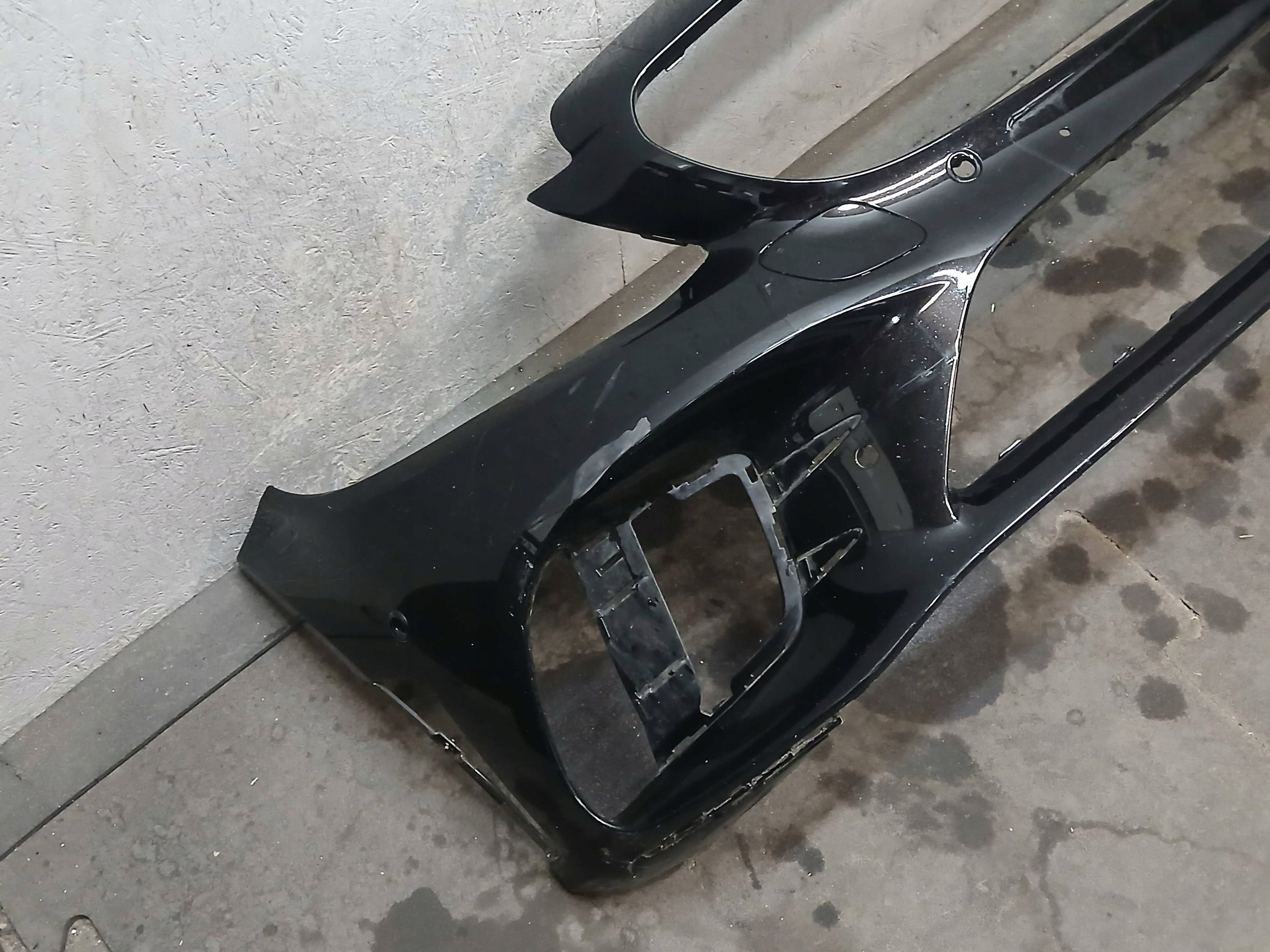 bumper front MERCEDES C KLASA W205 A205 LIFT AMG