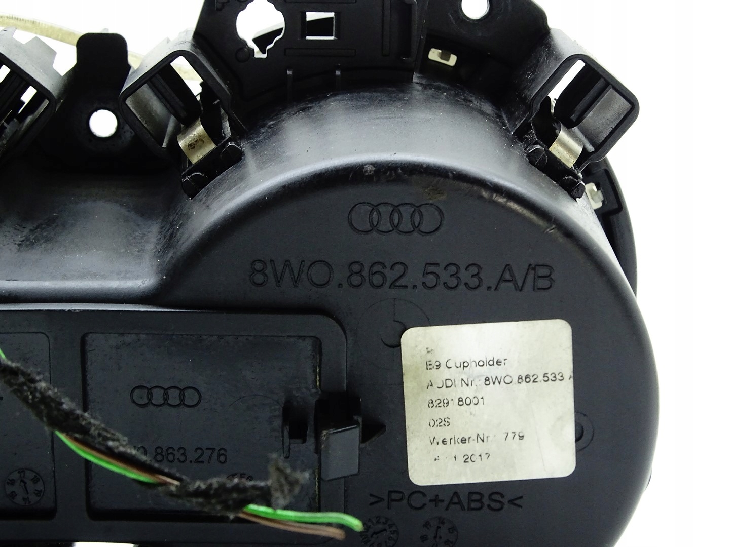bracket for KUBKI CUPHOLDER AUDI A4 B9 8W 8W0862533A
