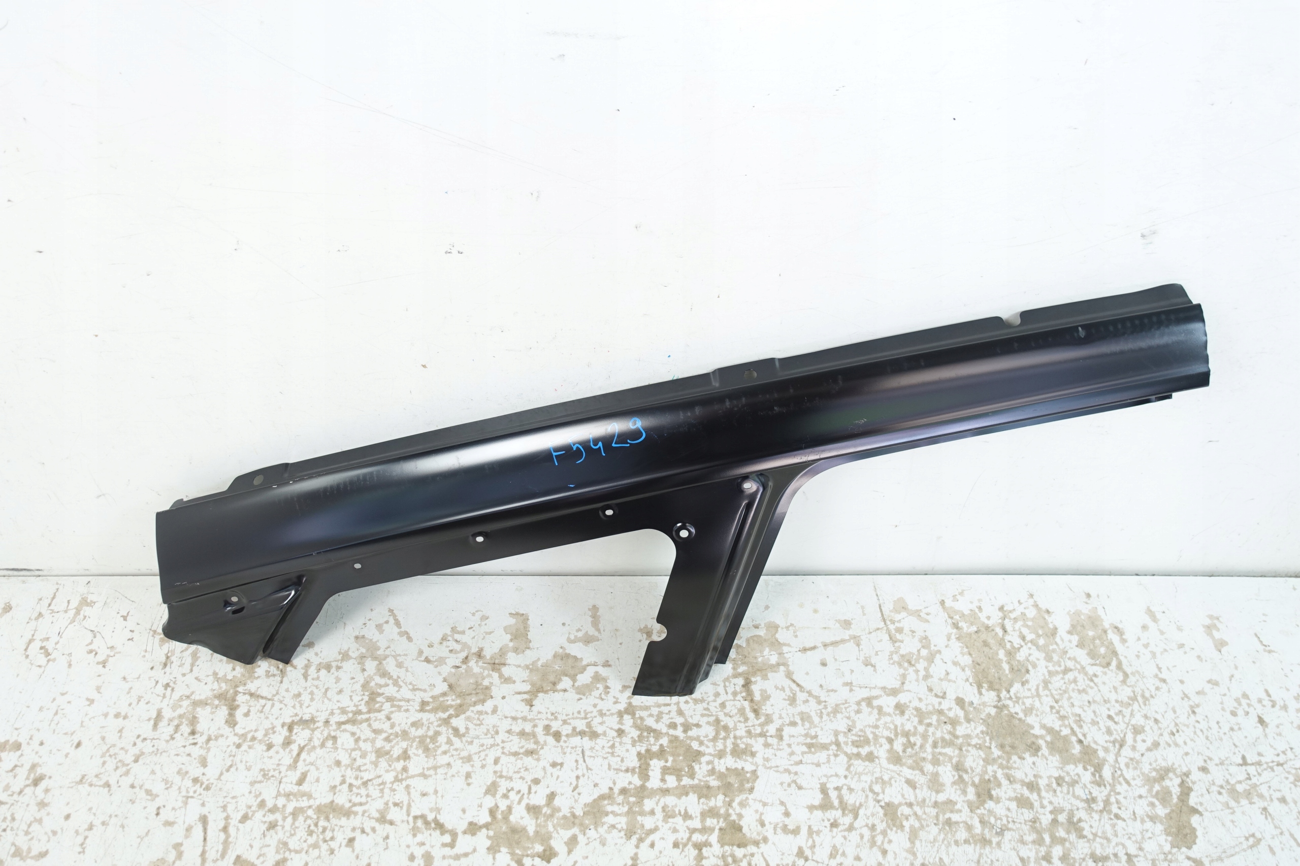 OPEL INSIGNIA B KOMBI 2016- side upper right rear part YR00676380