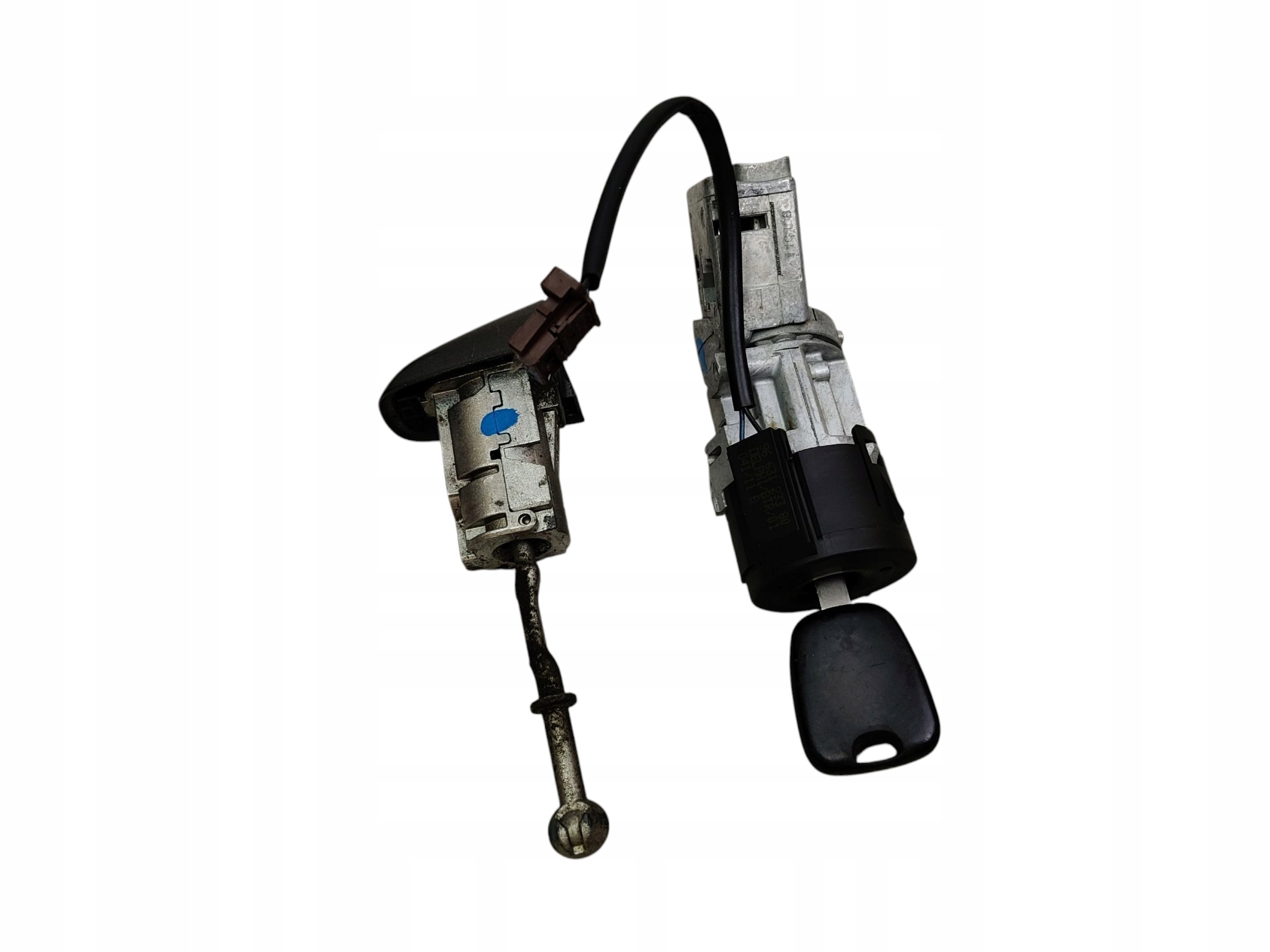Allumage Clé Insert CITROEN C4 II B7 9663123380