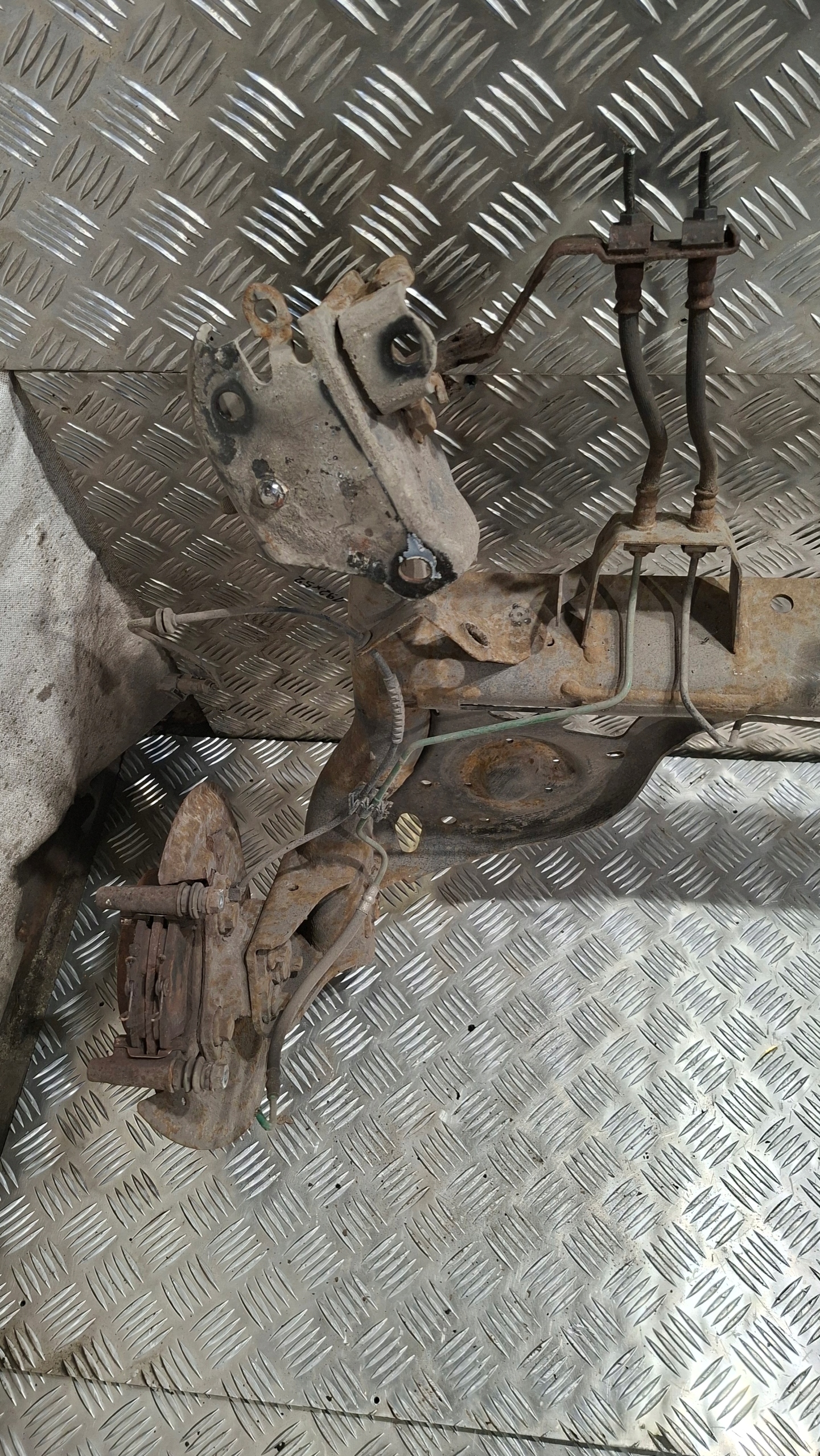 Achsträger heck RENAULT CLIO III