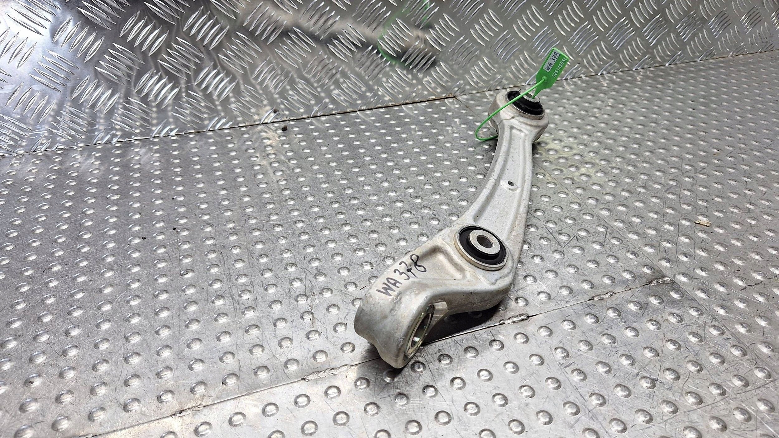 arm left front PROSTY 8K0407155C AUDI A4 B8 A5 8T A6 C7 2.0 TDI