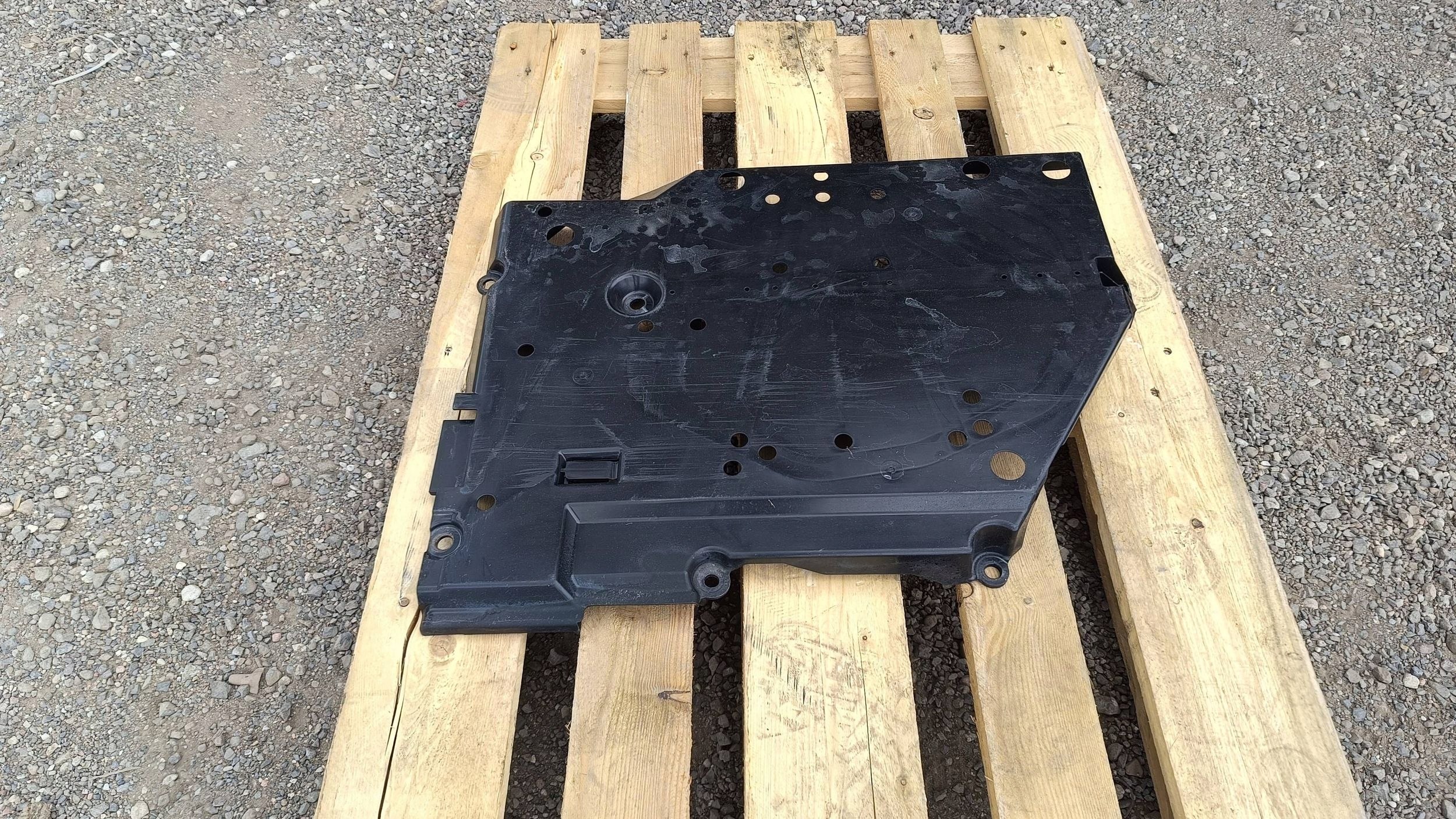 cover central chassis right Subaru WRX VB 2022+