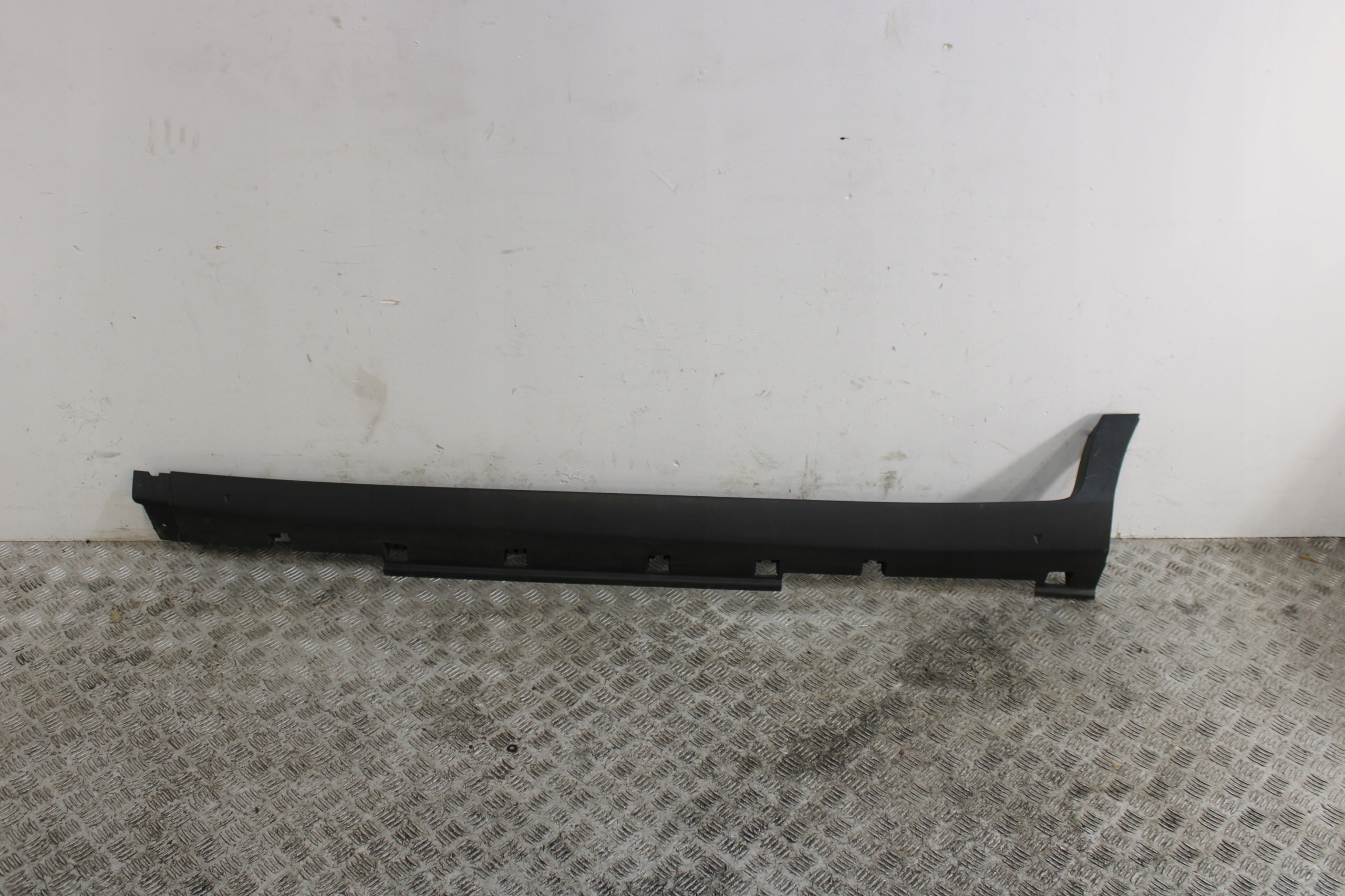 cap threshold left threshold left FORD ECOSPORT II 2 MK2 CN15-N10155-ACW