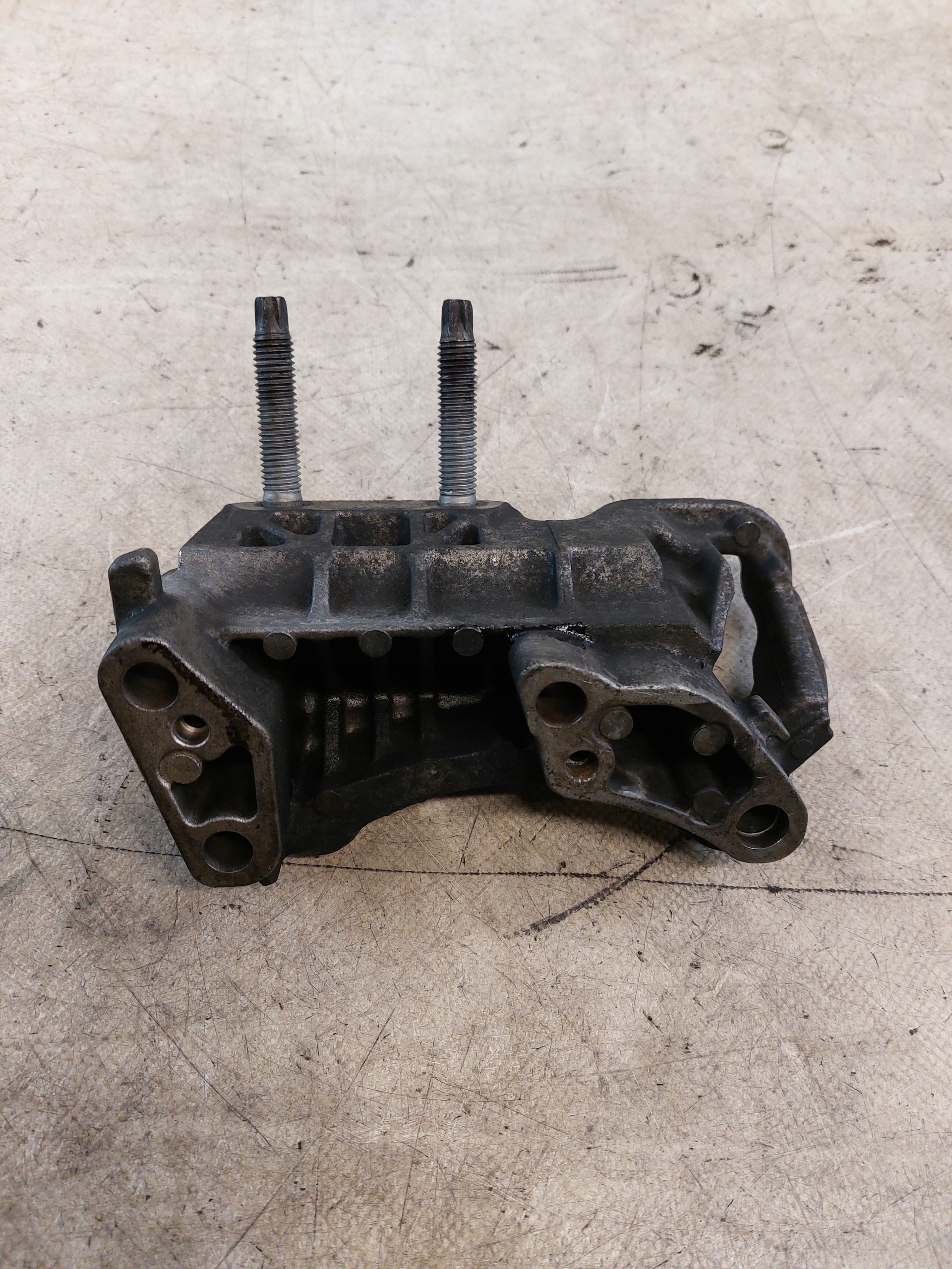 engine mount FORD FOCUS MK2 1.6TDCI
