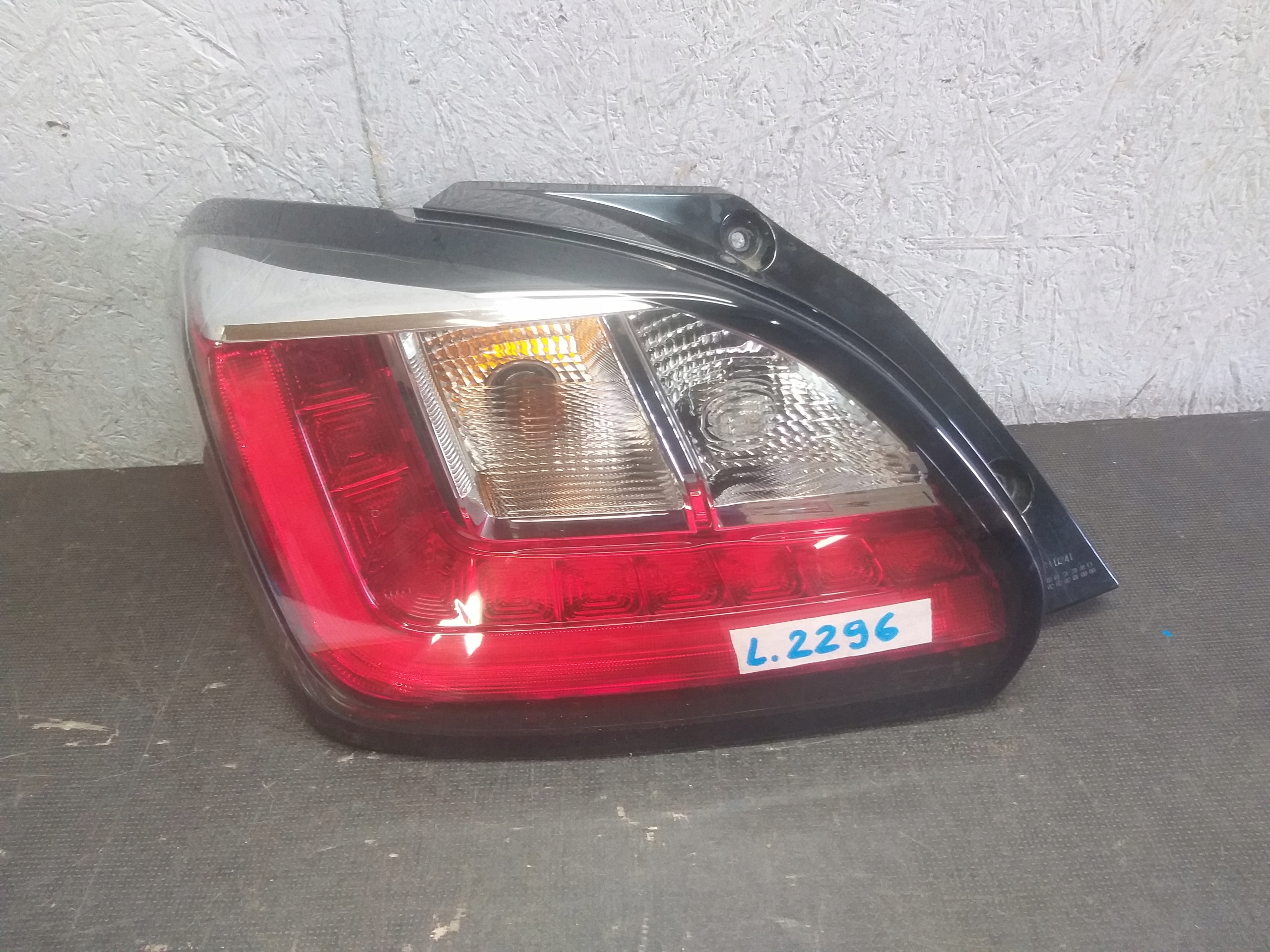 light rear part left MITSUBISHI SPACE STAR III 3 19- LED ADU022-0000