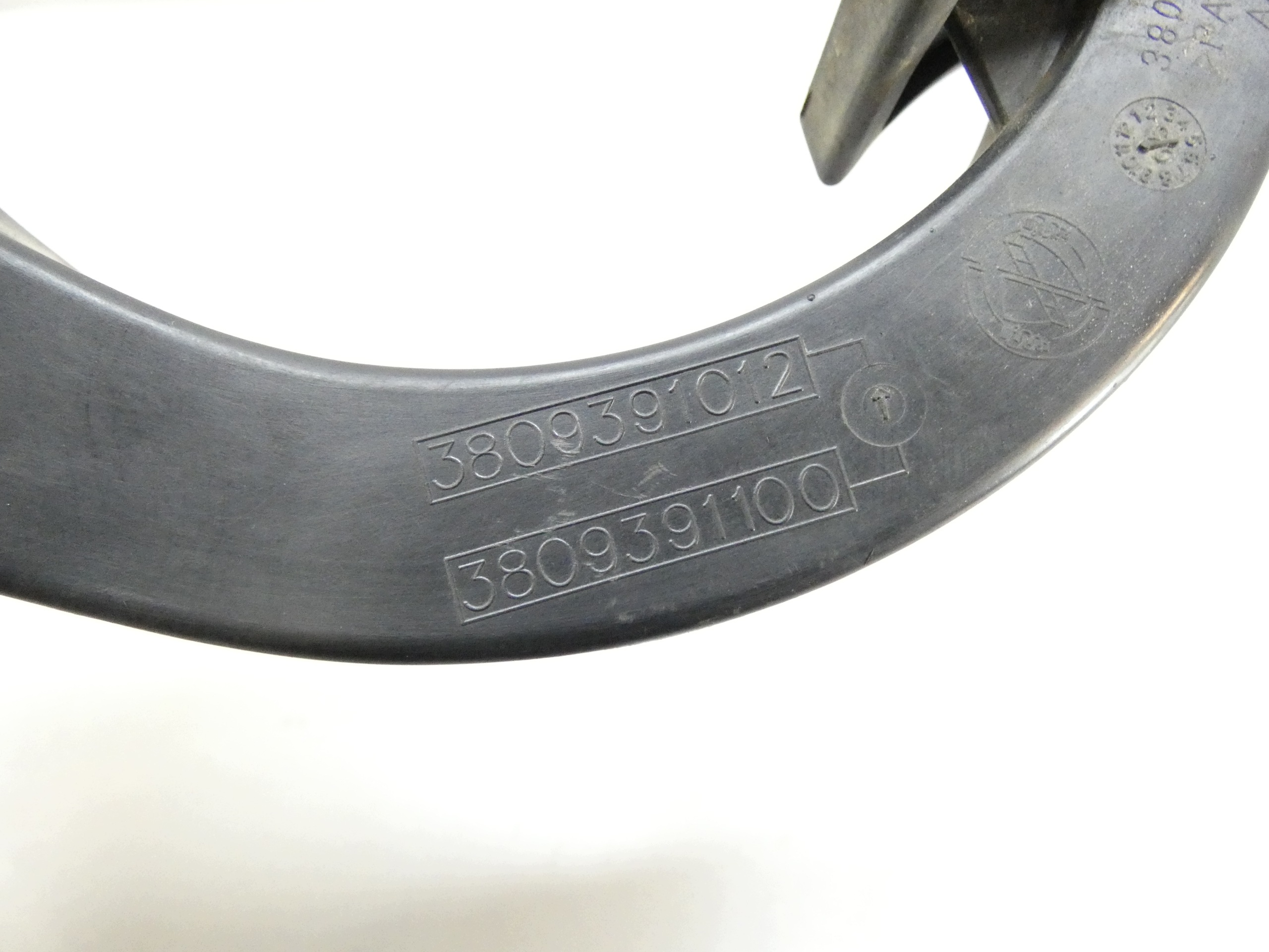 clutch pedal ALFA ROMEO 159 1.9 16V 150KM 05-11 3809391012
