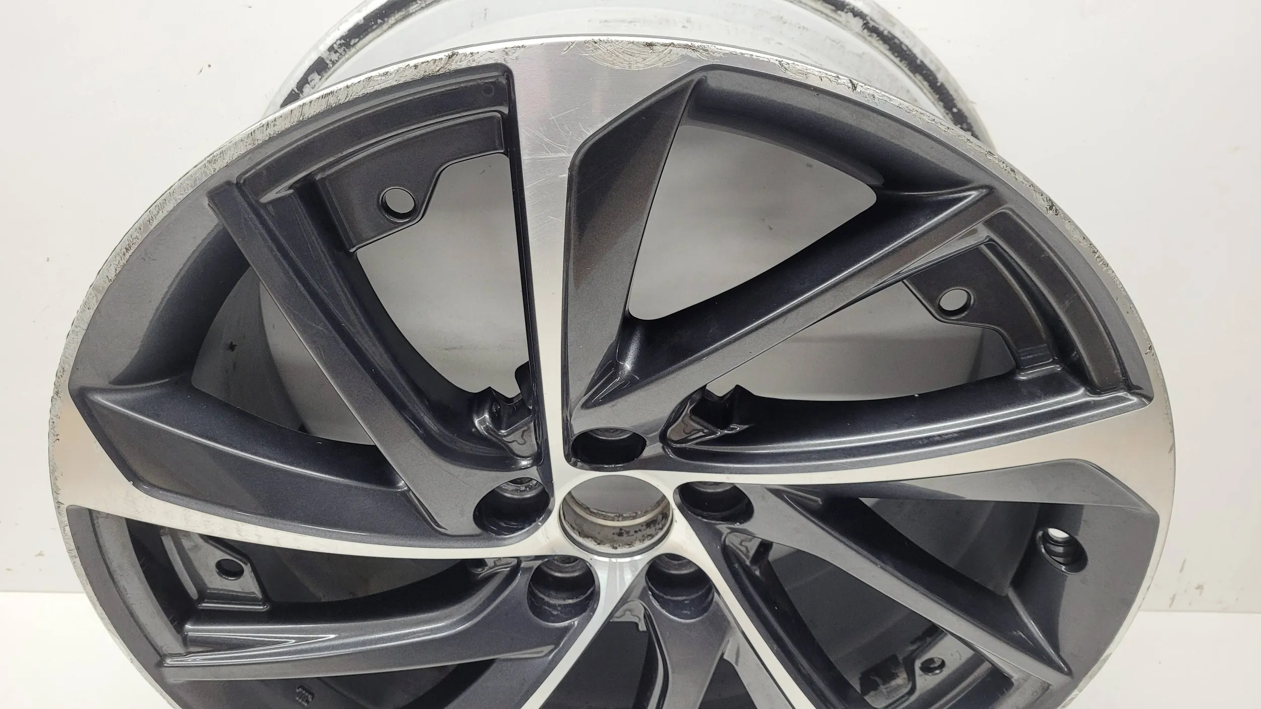 Lexus RX 450H FELGA ALUMINIOWA 20 Średnica felgi 20