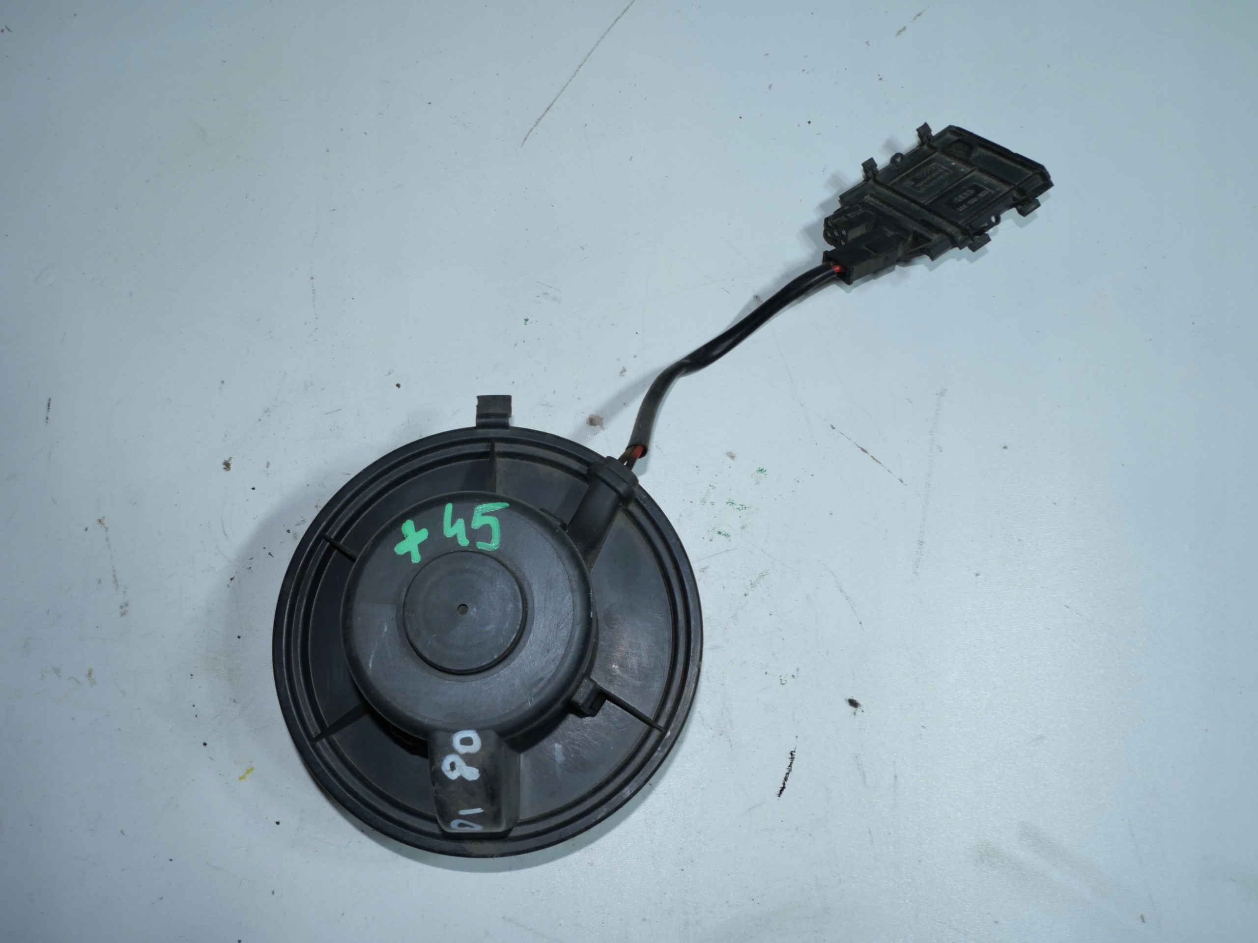 ventilátor tOPENÍ topení 893959263 AUDI