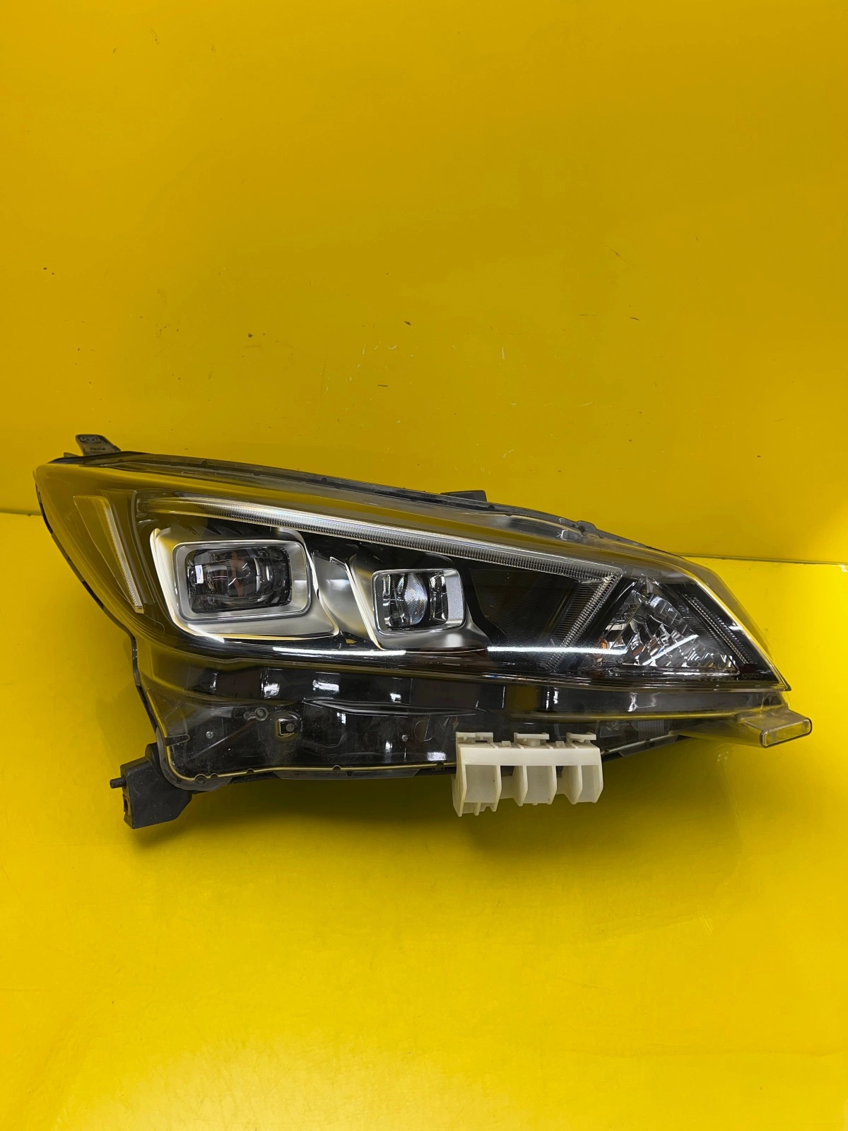 light right Nissan Leaf II 17- Full Led 260105SH5B