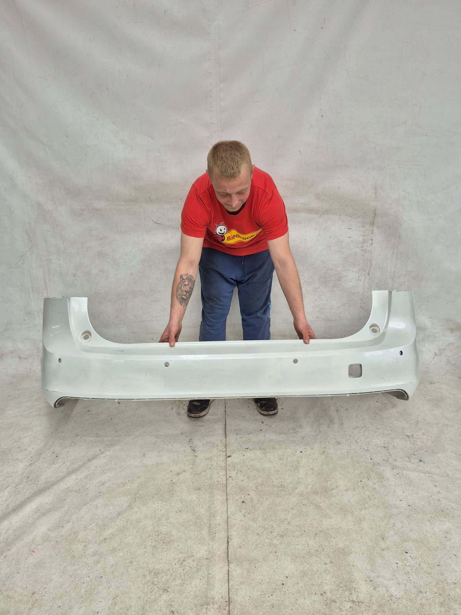 VOLVO V90 16- bumper rear part rear PDC 31383315