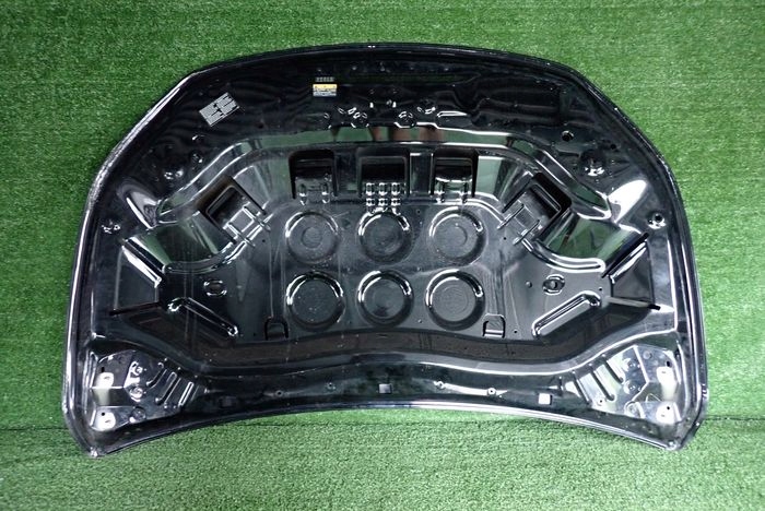 MERCEDES W247 247 GLA Capot