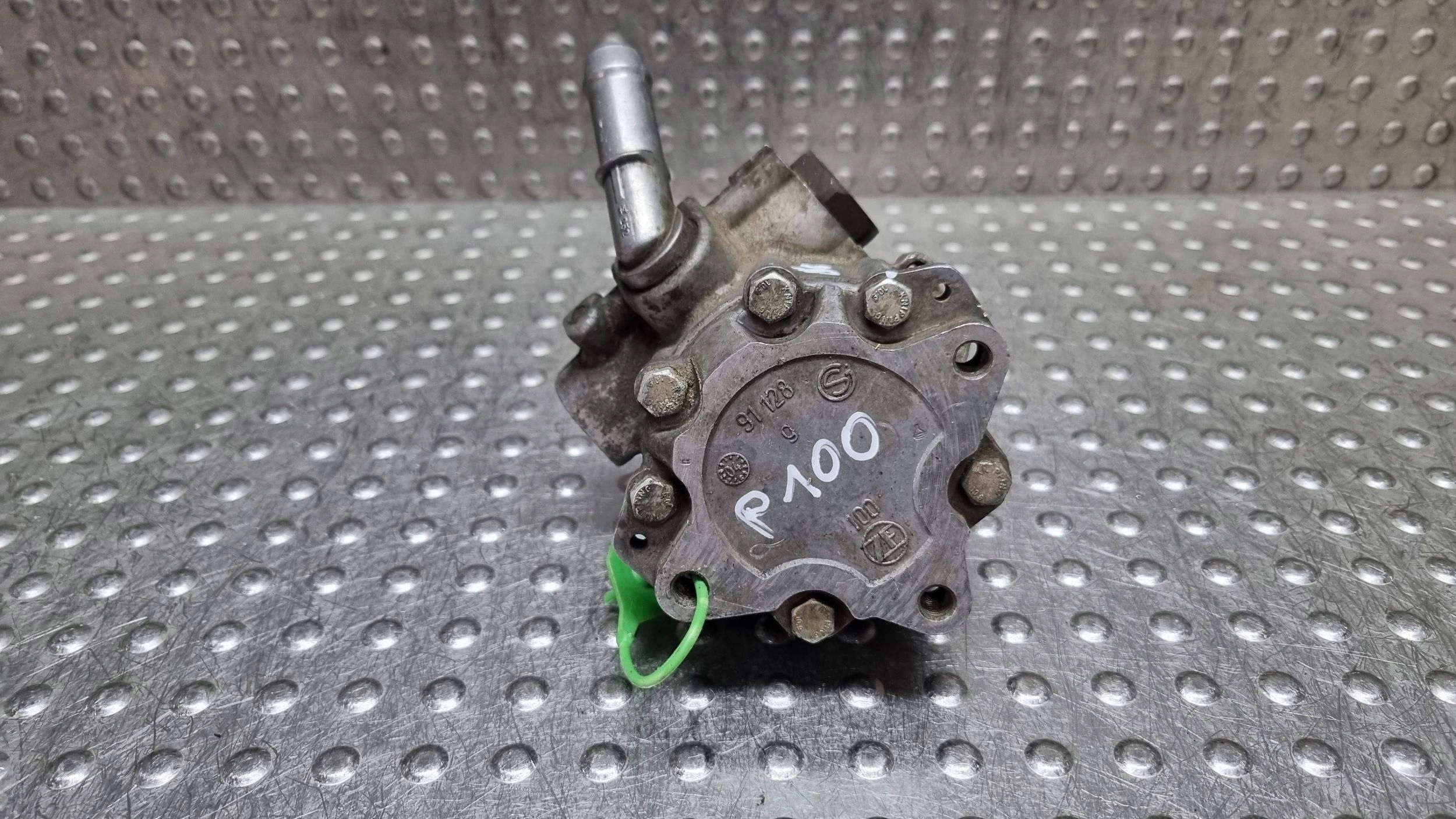 Servopumpe 120 BAR 7692974546 BMW E81 E87 E90 E91 2.0 D
