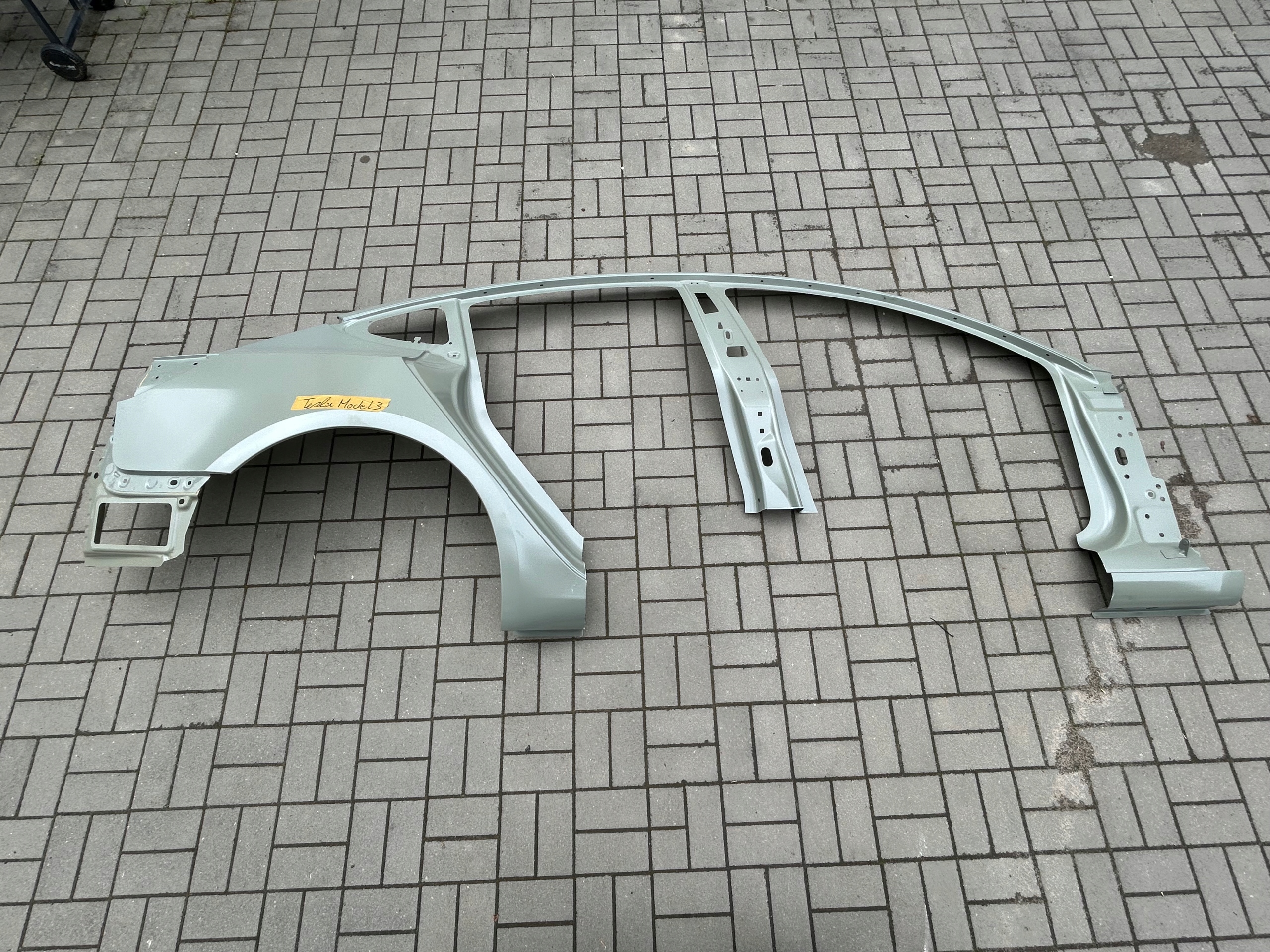Tesla Model 3 fender rear part prway bok pillar