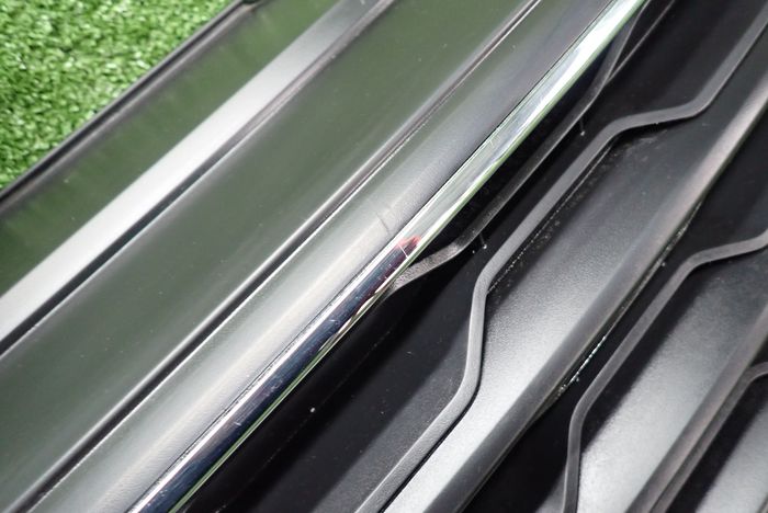 VW T-ROC TROC 17- Grille