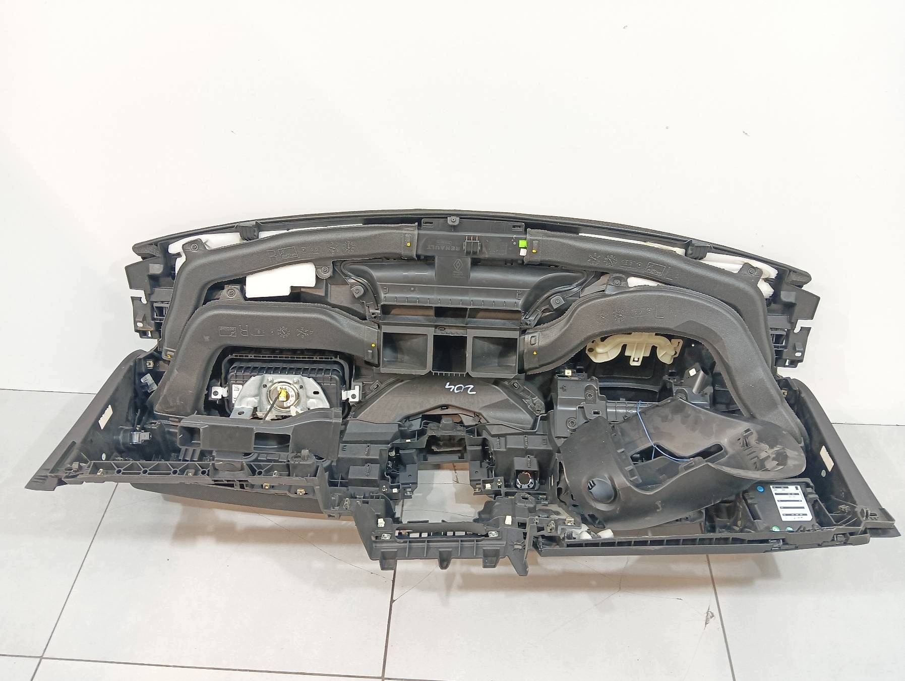 dashboard instrument panel cockpit PULPIT RS airbag EUROPA Renault Clio V (2019-)