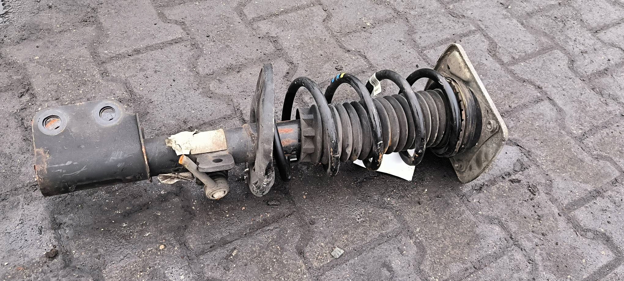 shock absorber right front 9821595580 TOYOTA PROACE II