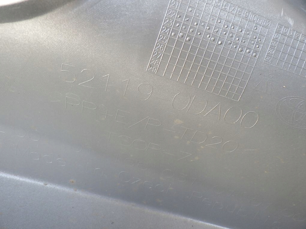 TOYOTA YARIS 4 IV 20- front bumper