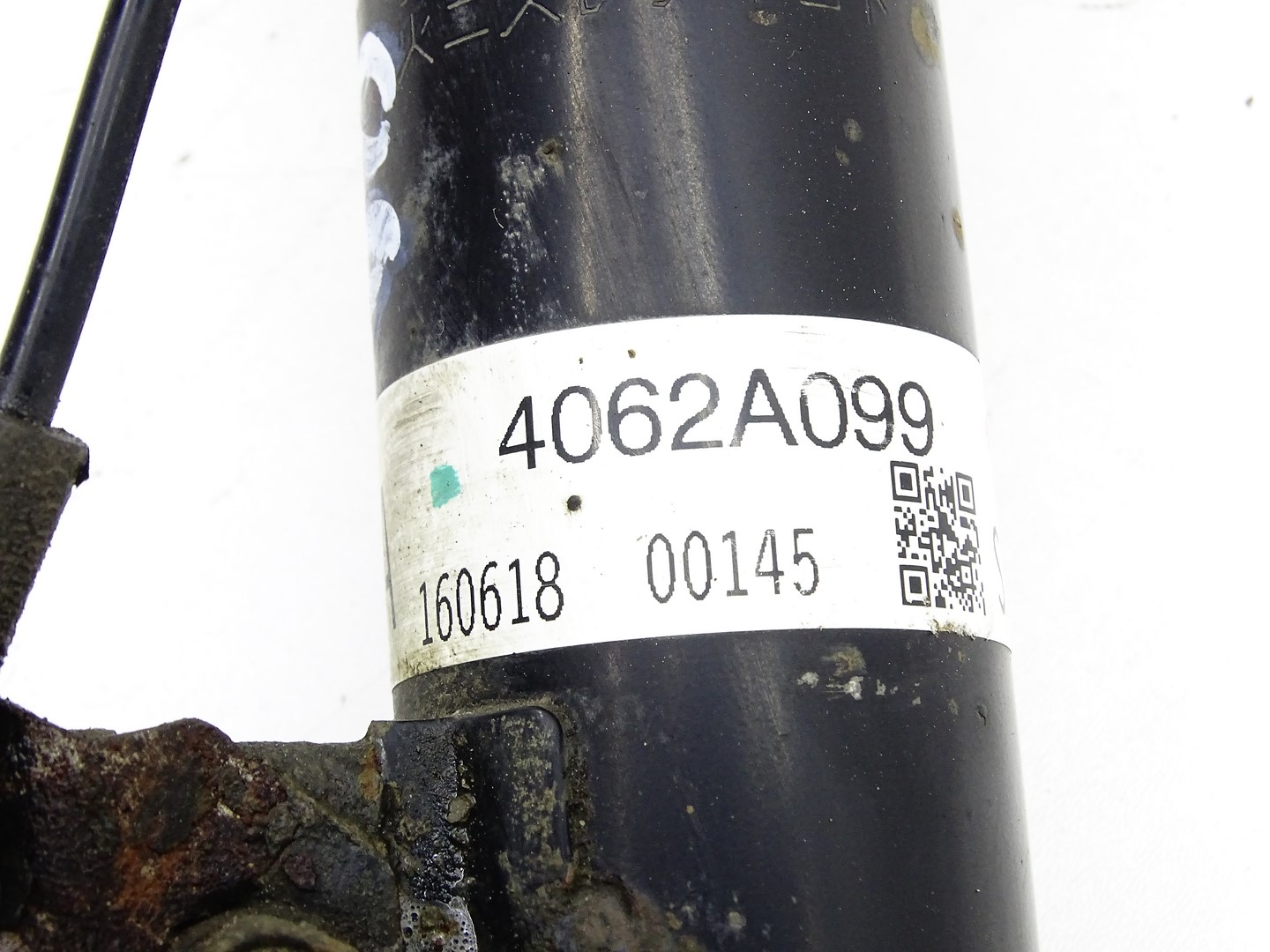 shock absorber left front front MITSUBISHI L200 V 2.4 D 15- 4062A099