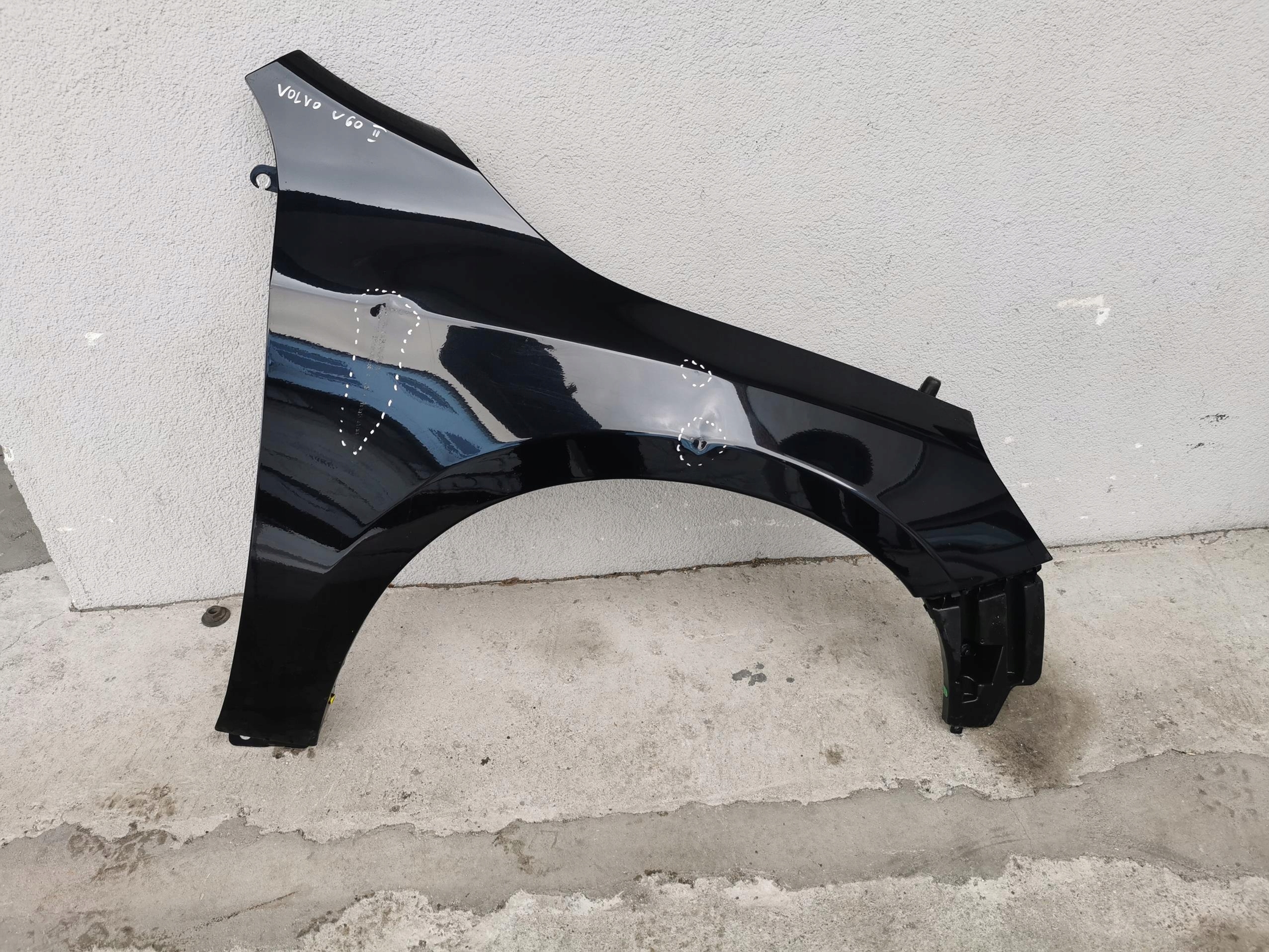 fender right front VOLVO V60 II 10-14 452-26