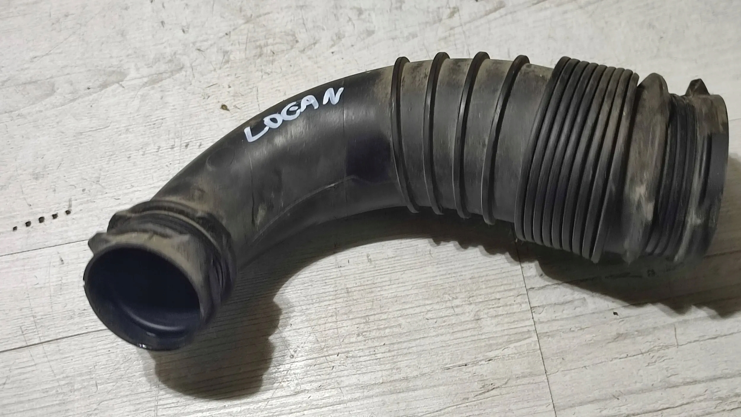 Dacia Logan II 2019r Schlauch luft dolot