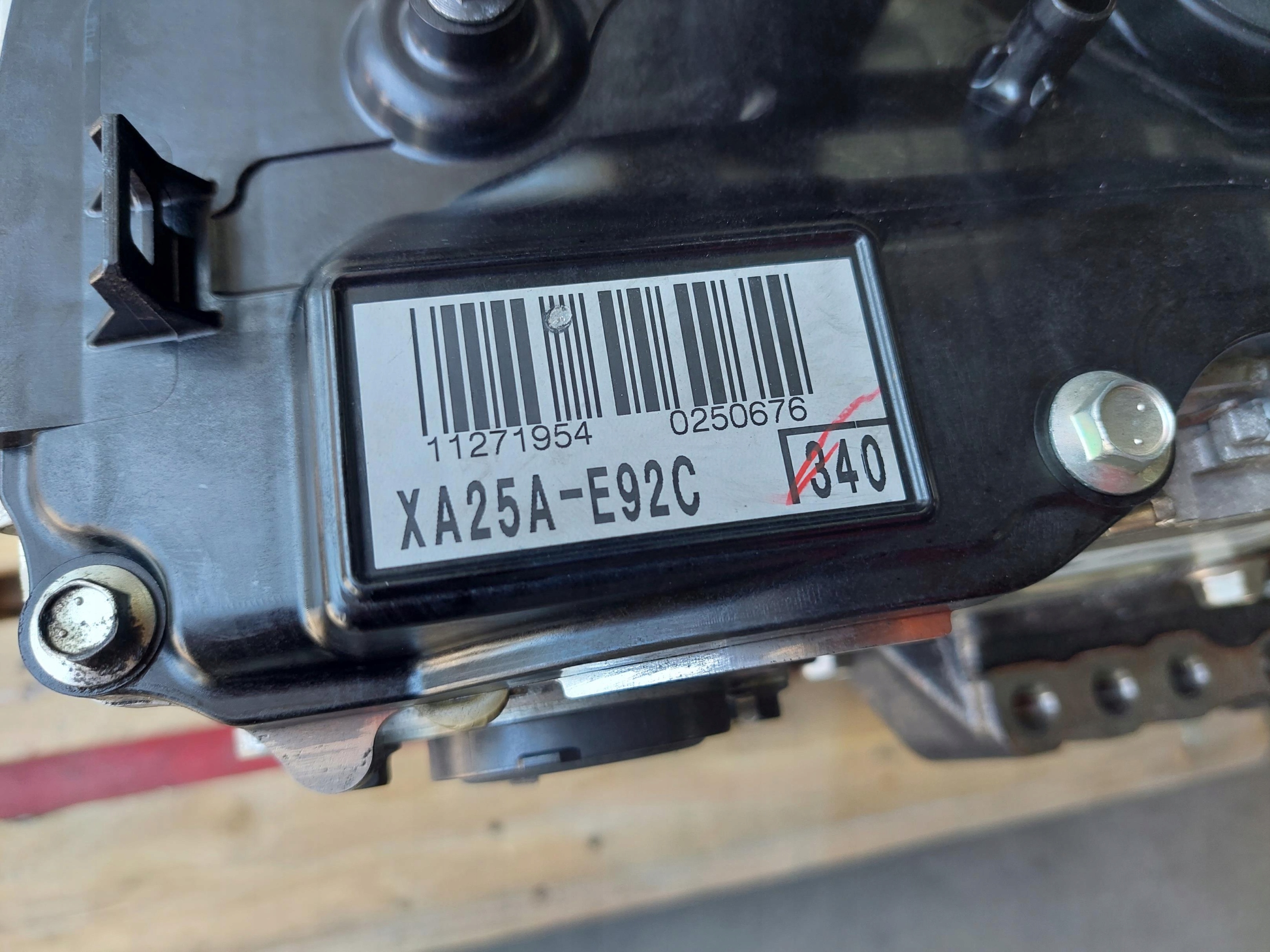 engine XA25A-E92C LEXUS ES VII 7 300 H 2.5 HYBRID