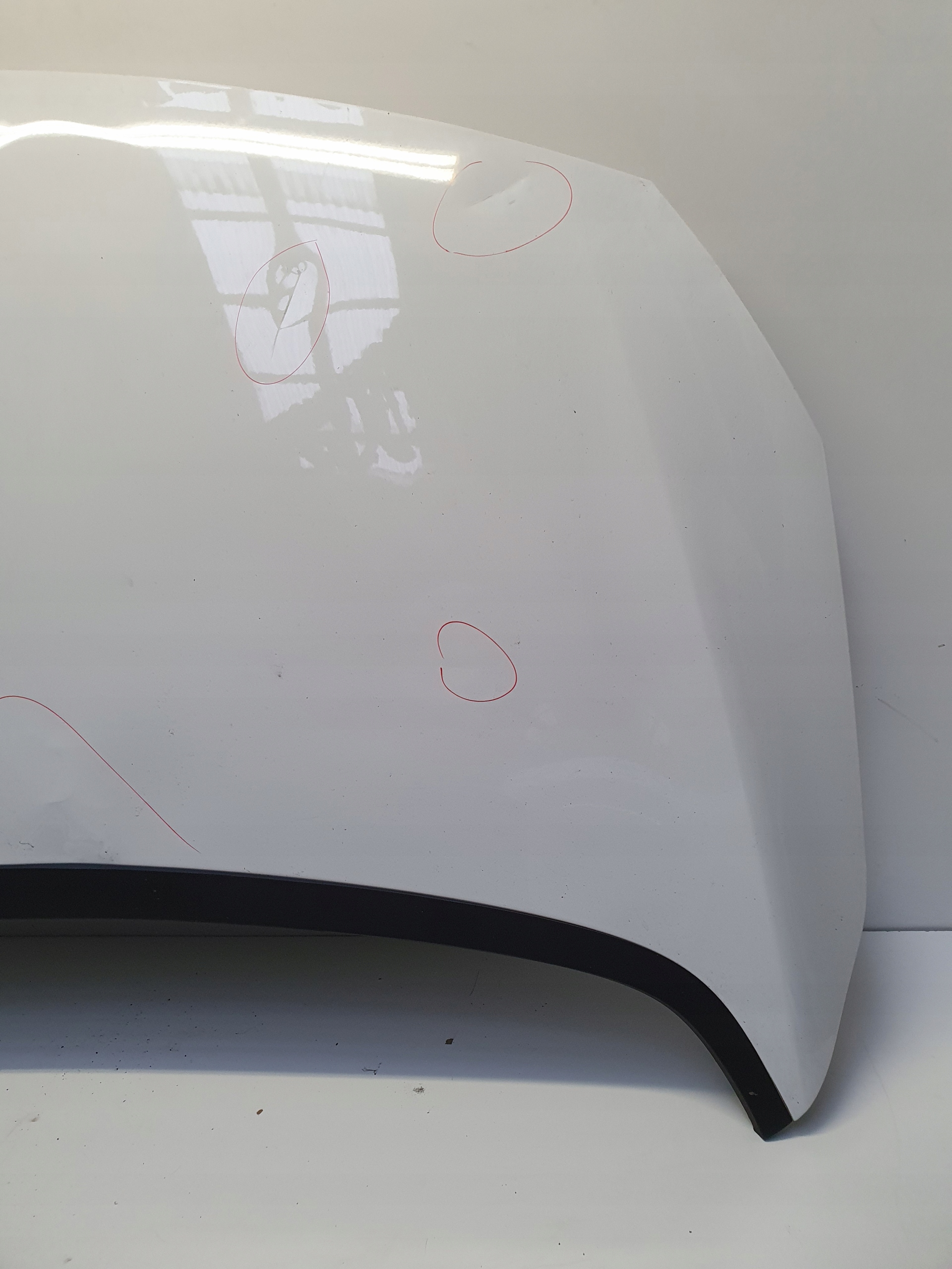 OPEL ASTRA J bonnet Y40R