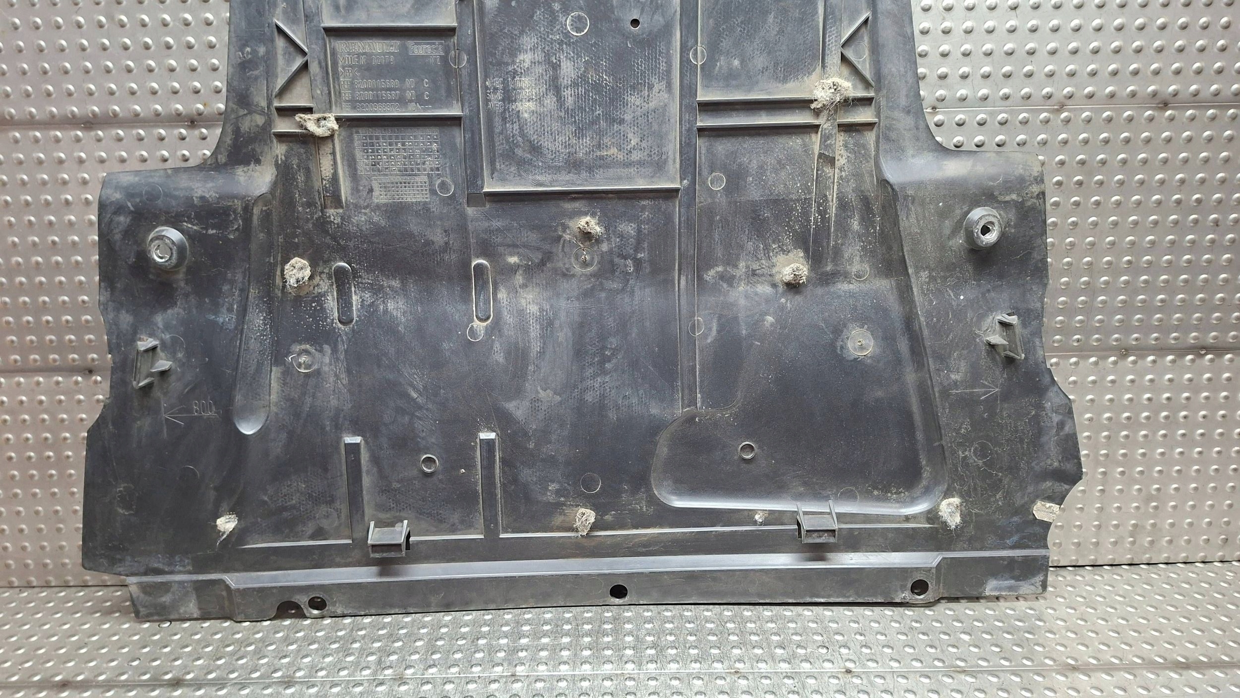 cover cover below engine 8200115689 RENAULT MEGANE II 2003