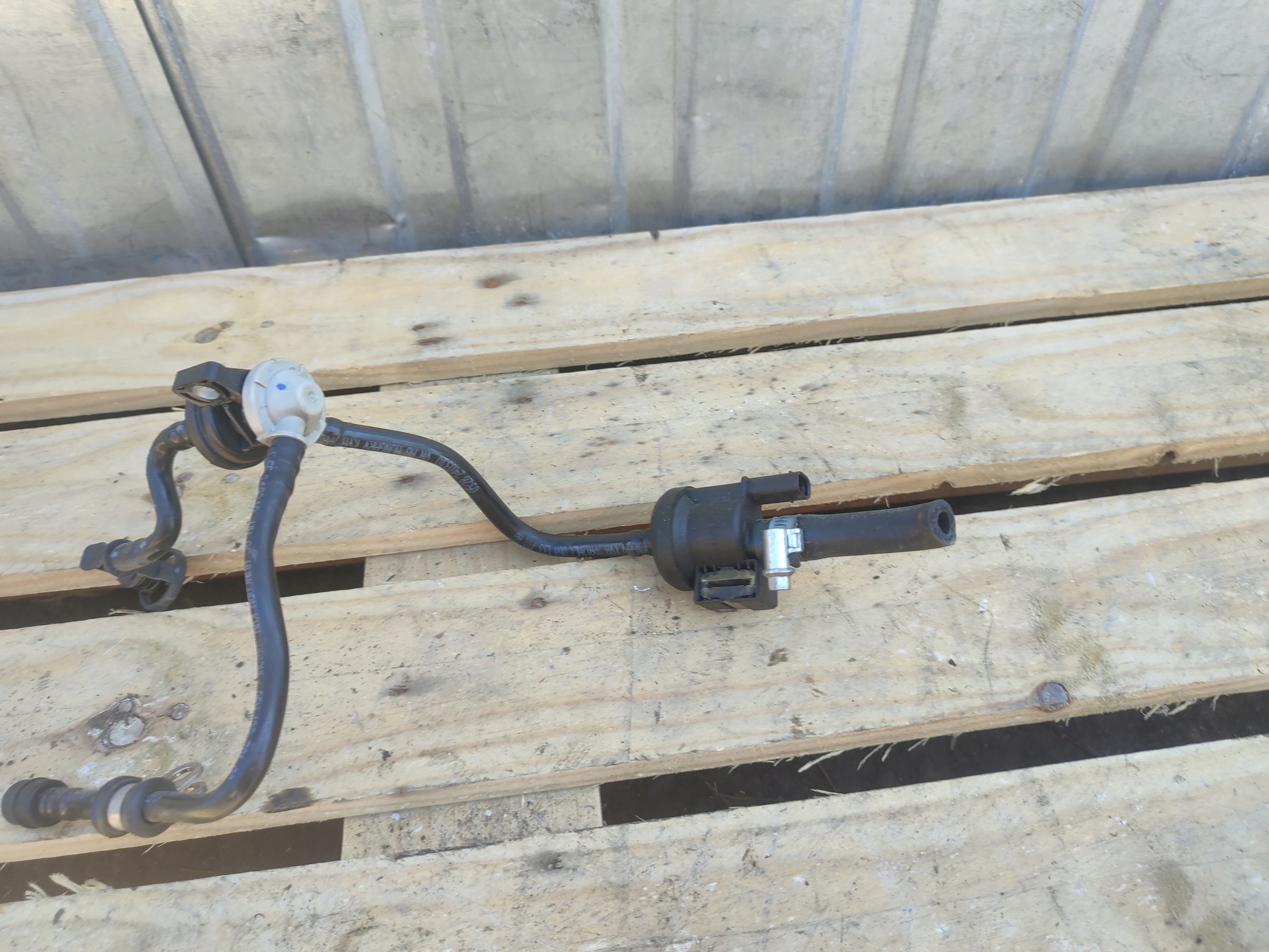 Vanne à vide AUDI VW SEAT SKODA 06H906517B
