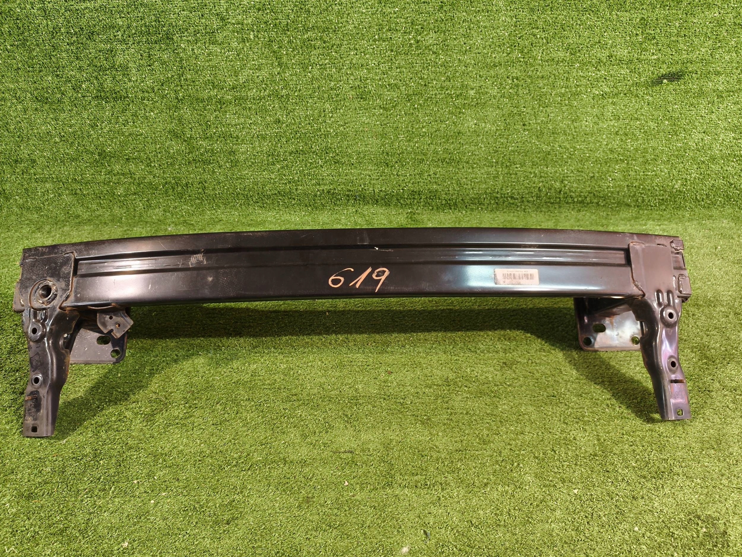 bumper support of the front front KIA CEED II 12- NR.619