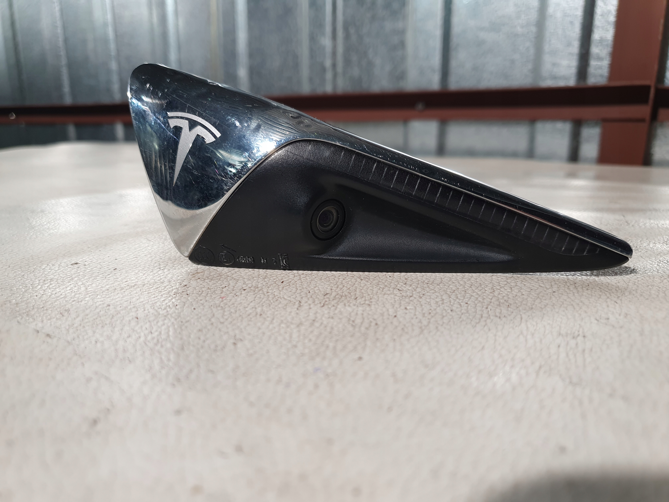 Tesla 3 лівий ліхтар покажчика повороту з камера В КРИЛО