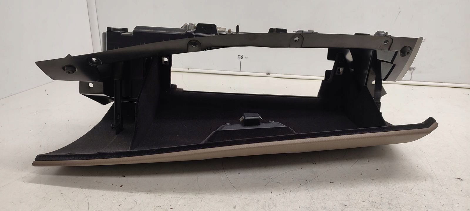 Handschuhfach des Beifahrers BMW E61 2,5D