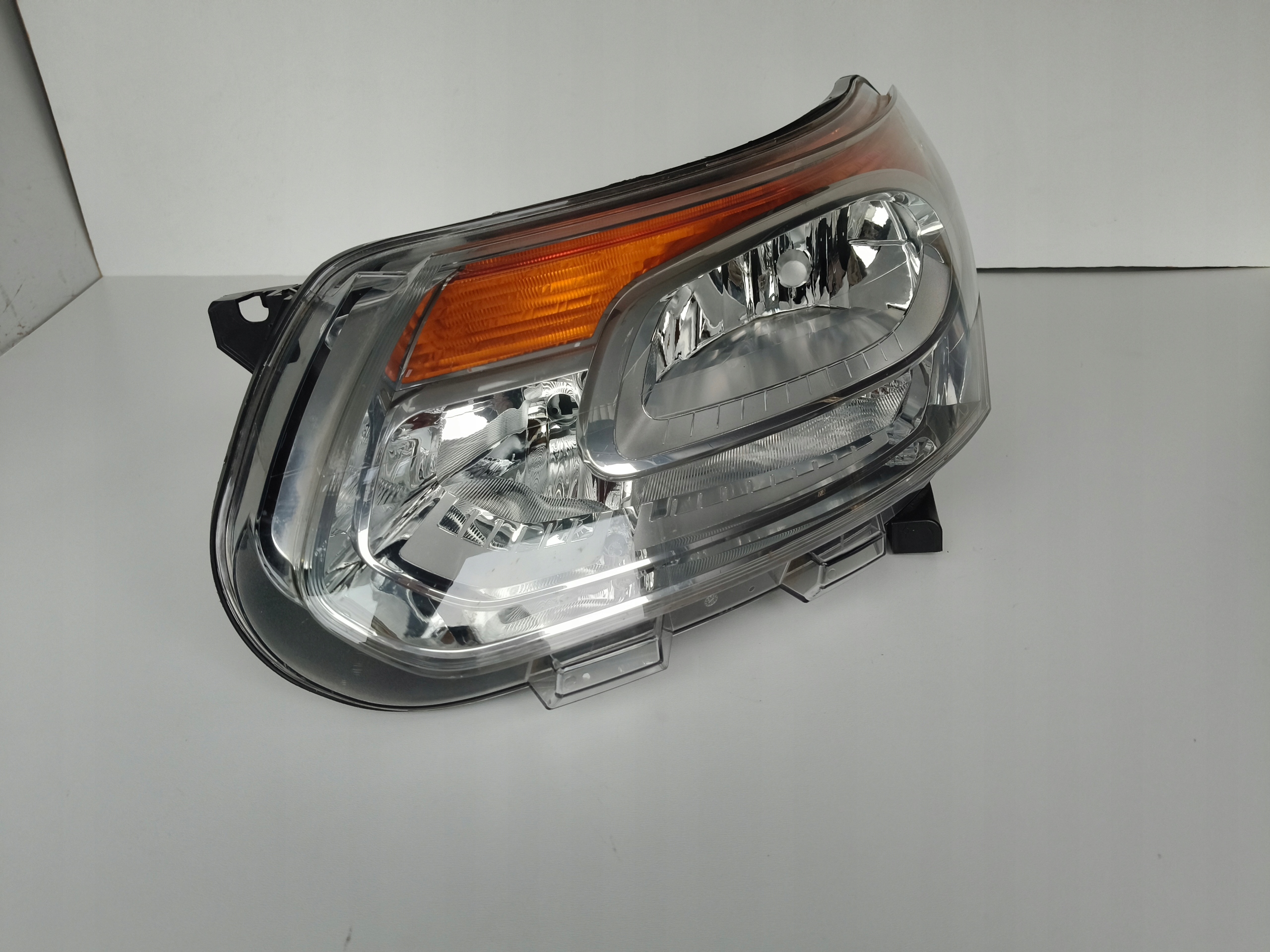 Licht links REFLEKTOR CITROEN C3 PICASSO 08