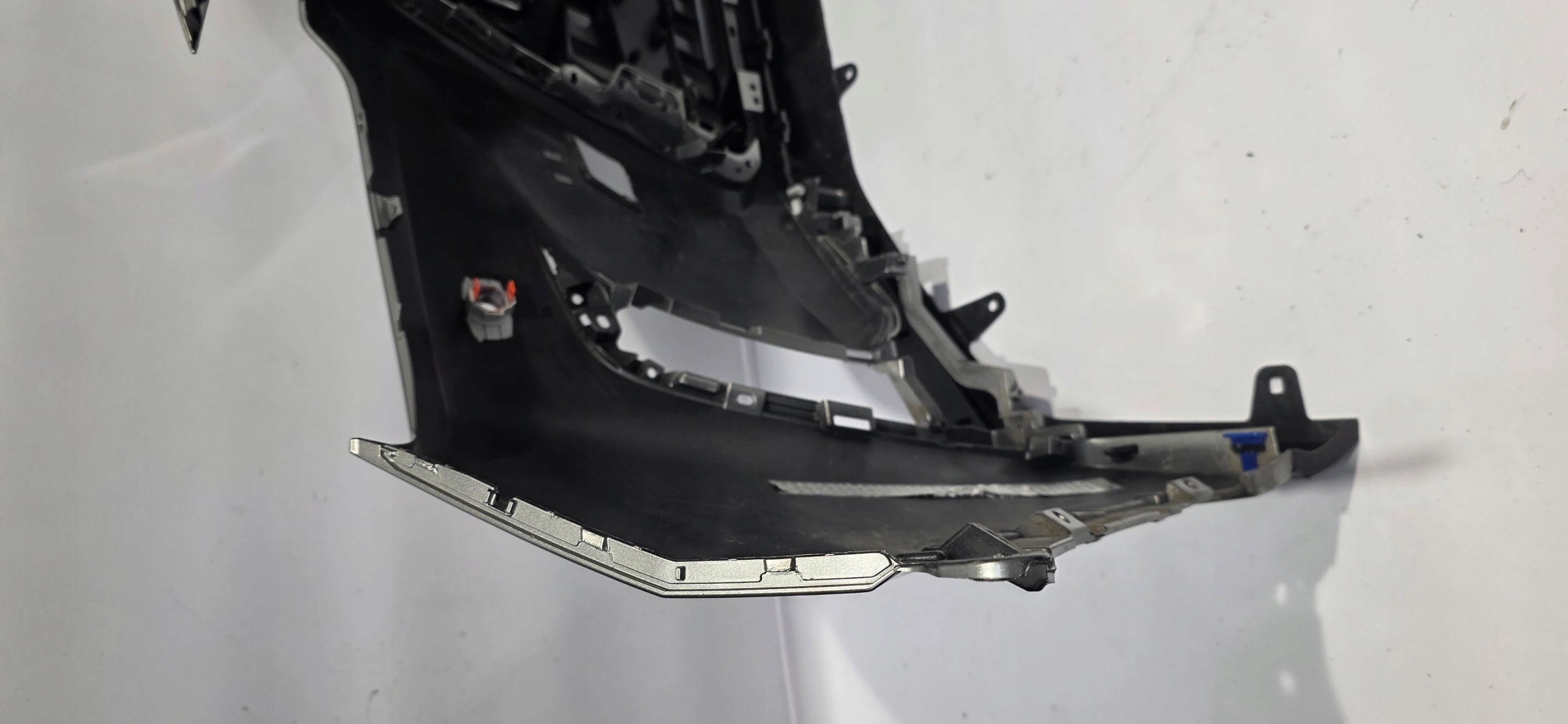 front bumper grille LEXUS NX II 21- PDC original 52119-78330