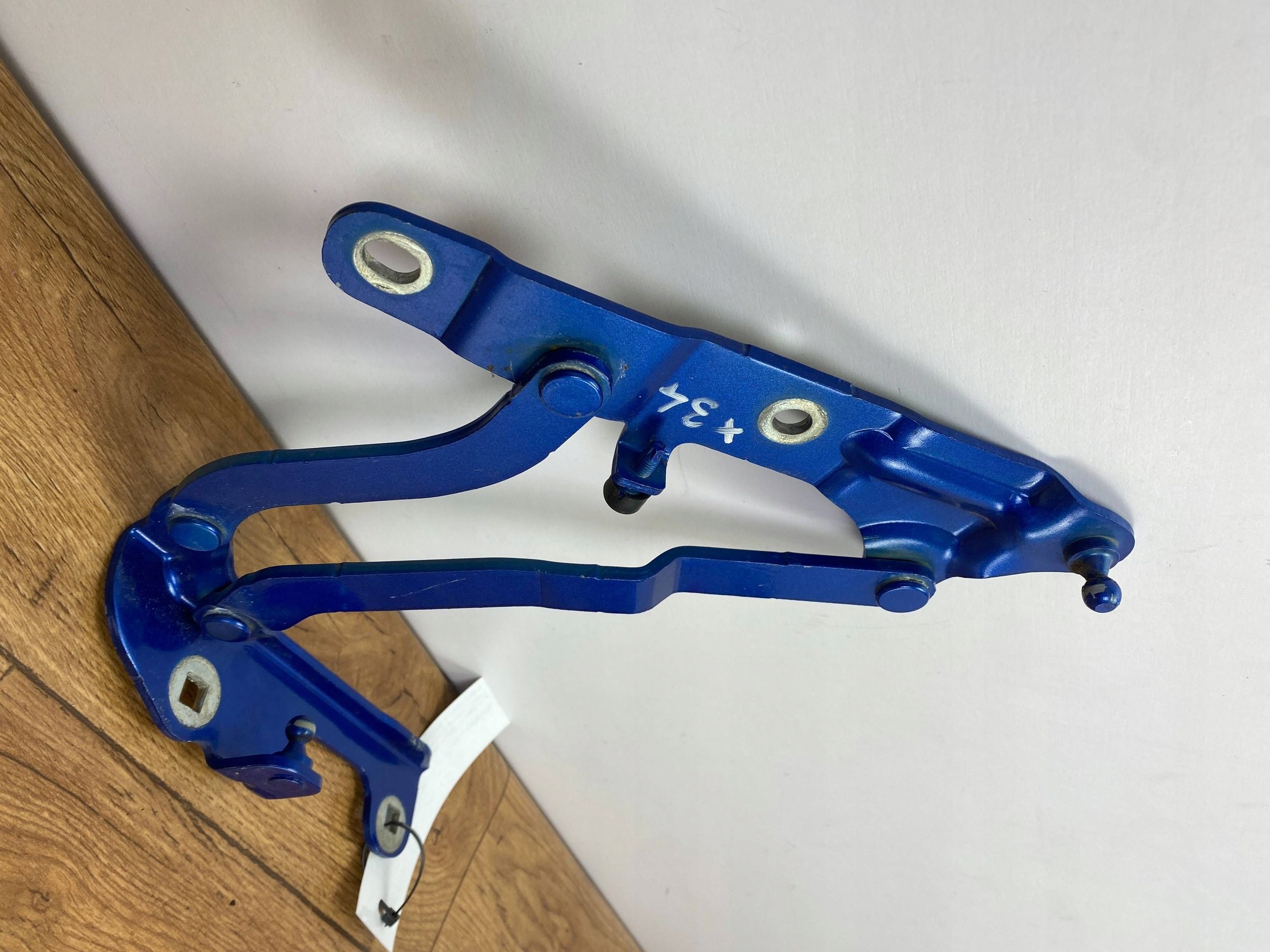 hinges bonnet boot left Chevrolet Camaro 2016+