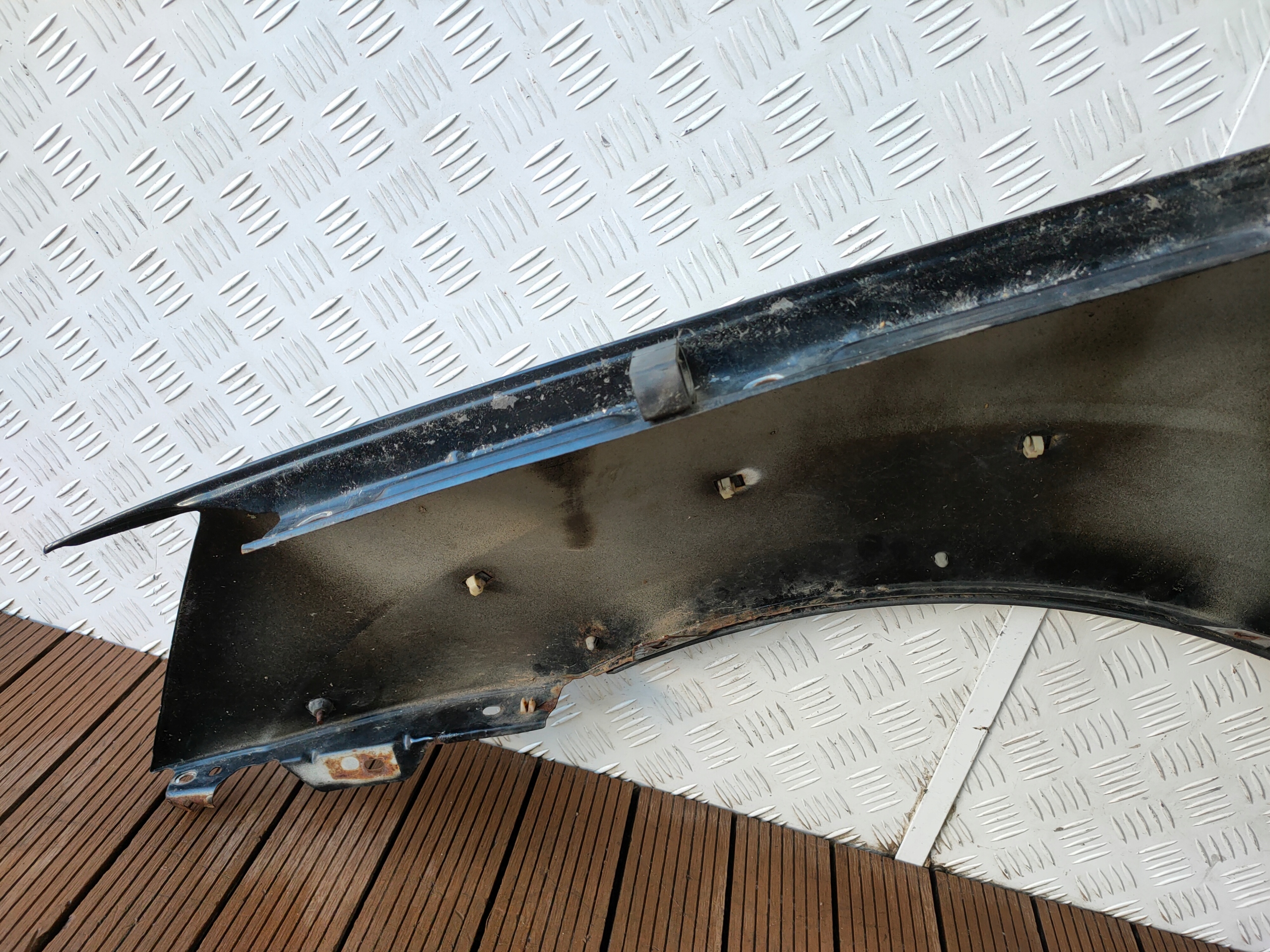 CHEVROLET CAPTIVA and 06-10 fender front right front colour GAR