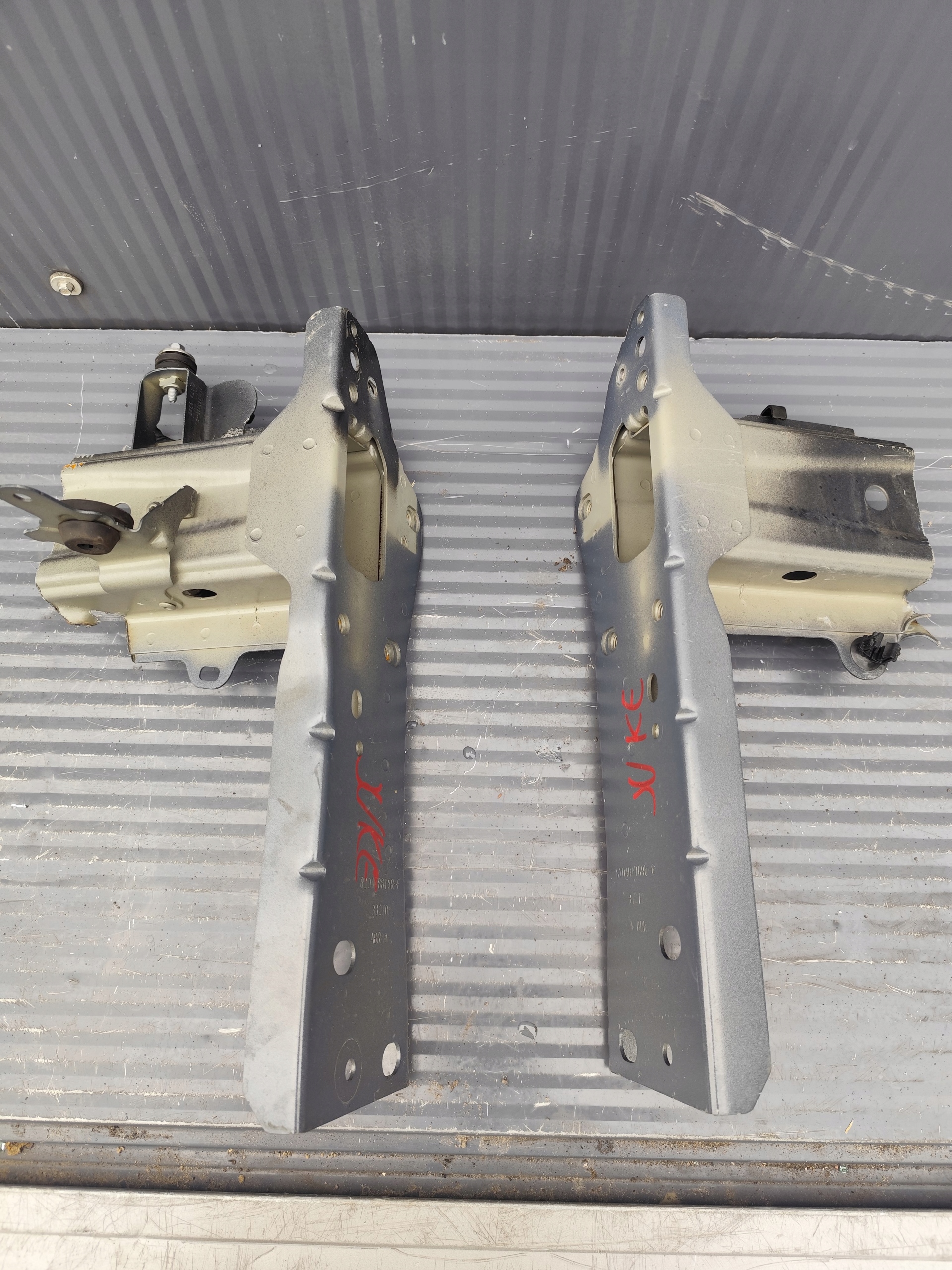 NISSAN JUKE II F16 quarter front right left