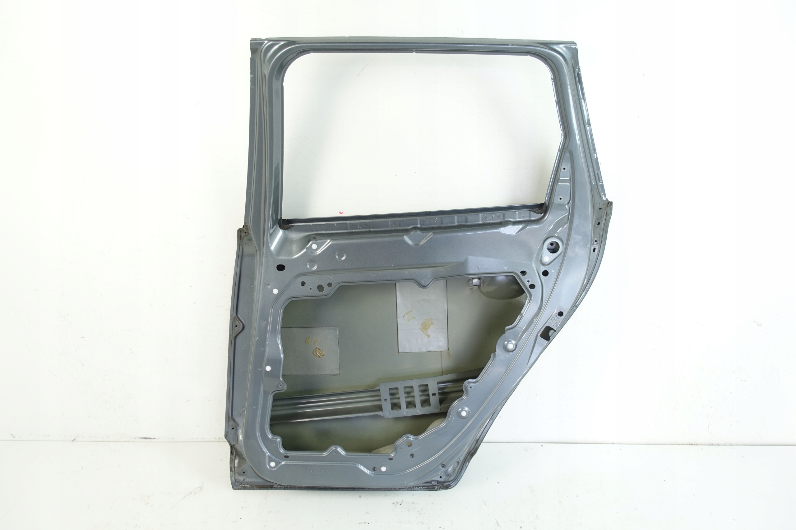VOLVO XC60 and 2008- door right rear part right rear.