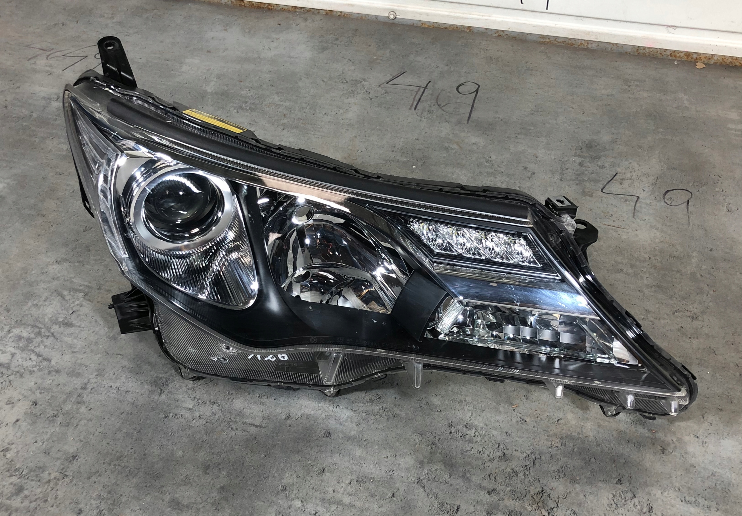 Frontscheinwerfer Toyota RAV4 XA4 8114542572 Xenon Rechts Scheinwerfer Headlight - Thumbnail 1