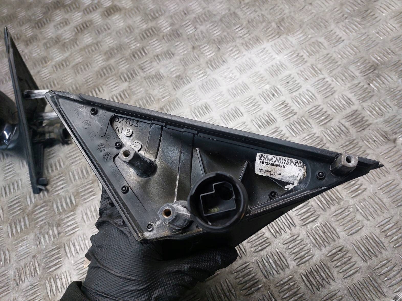 mirror left + right electrics BMW F01 730D UK 3 PIN S34