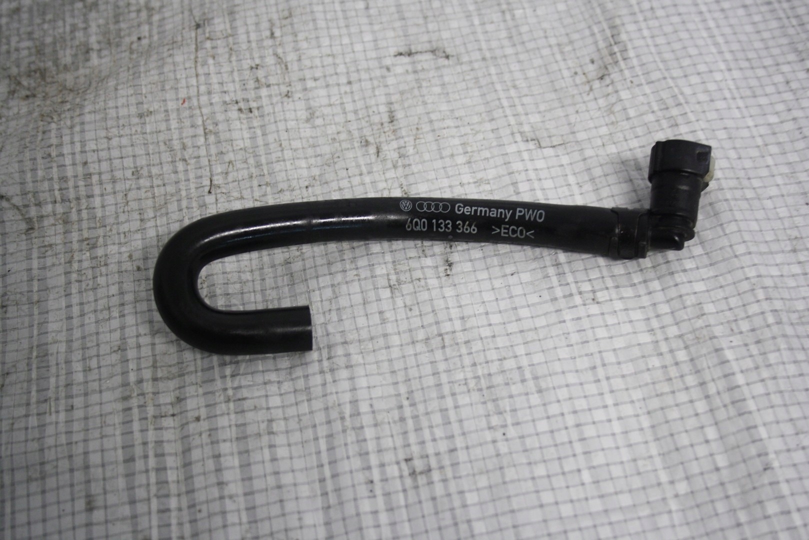 vw POLO 9N шланг патрубок давления 6Q0133366