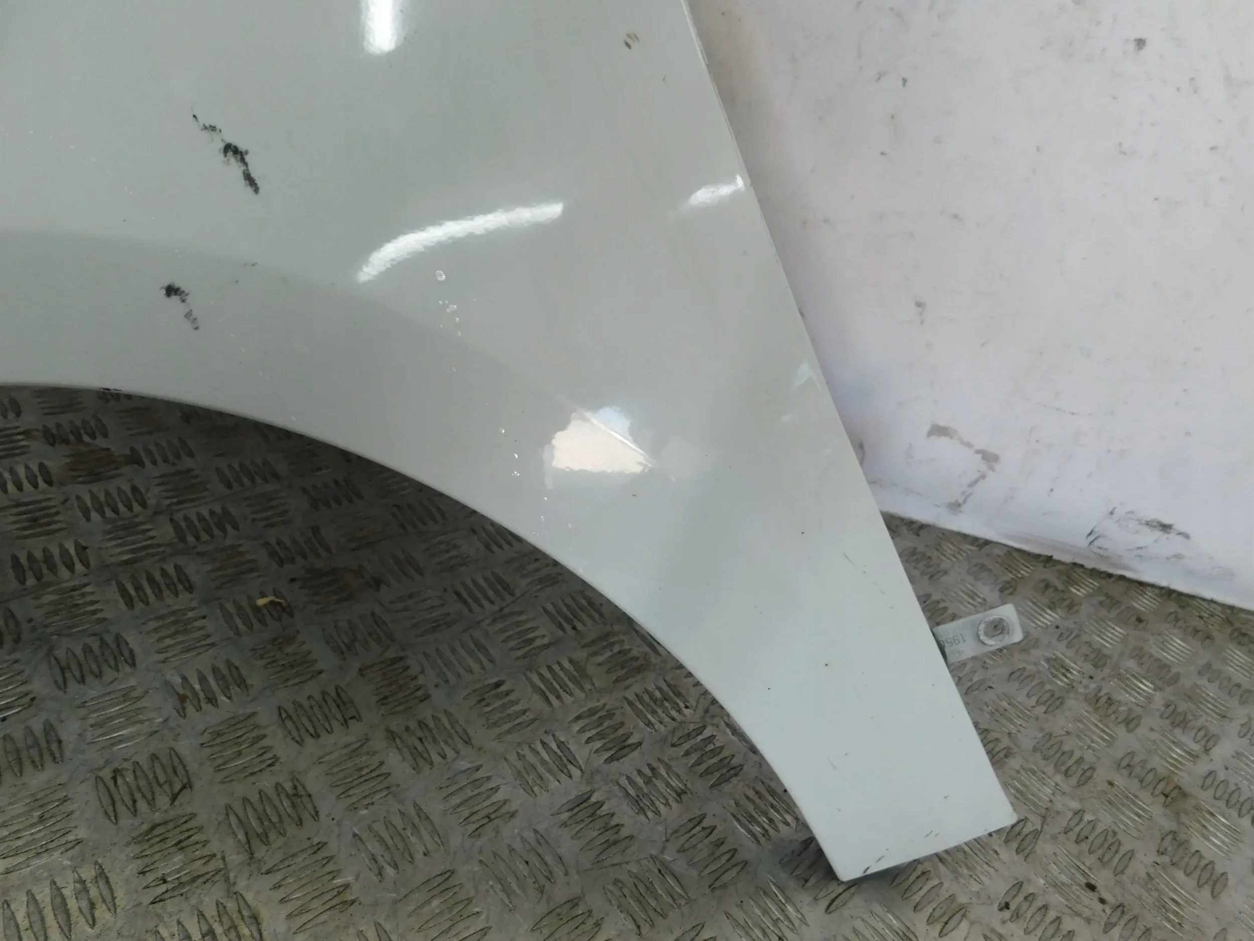 fender front front left RENAULT MEGANE III 3 08